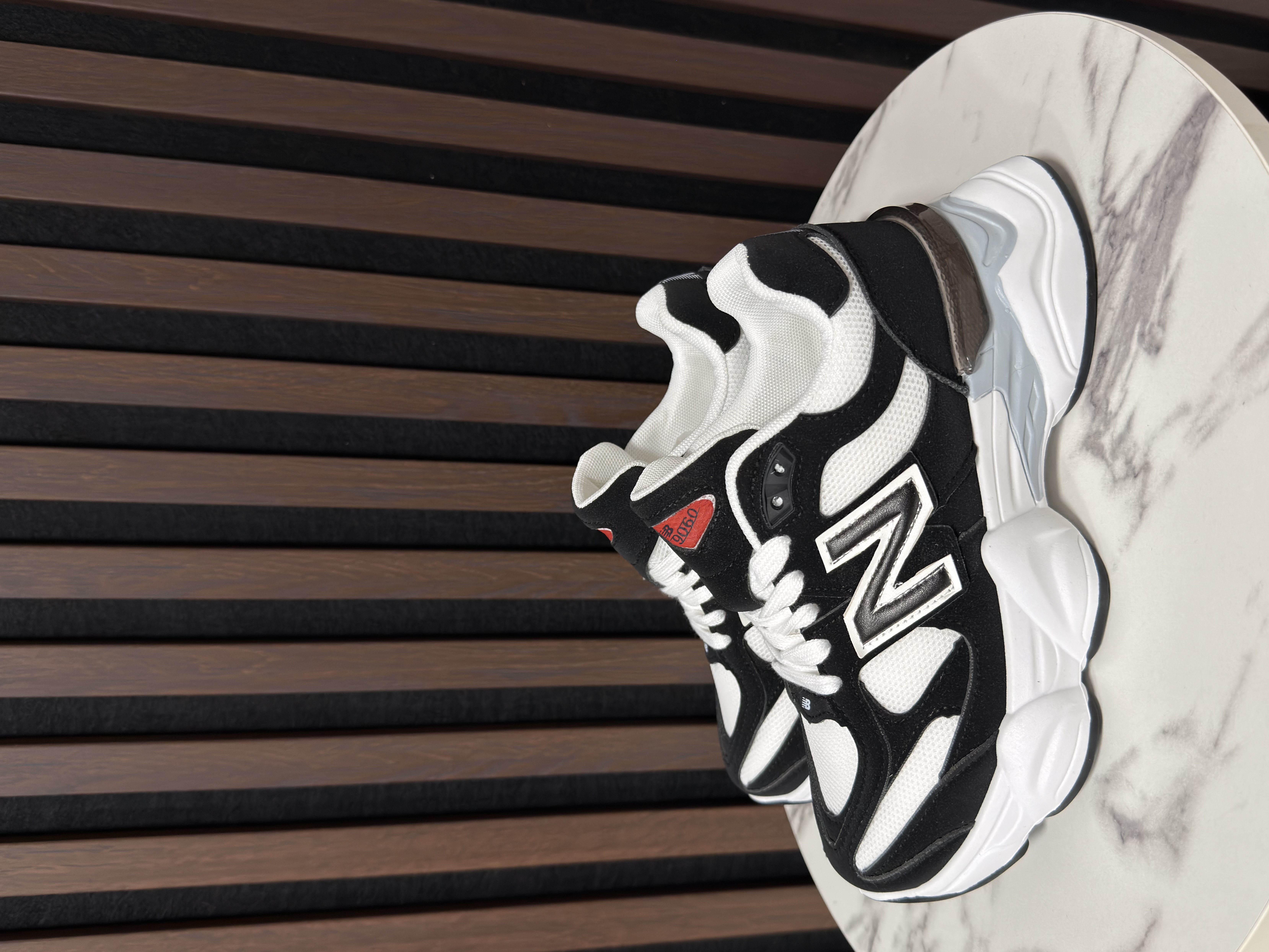 NB Juodi sportbačiai