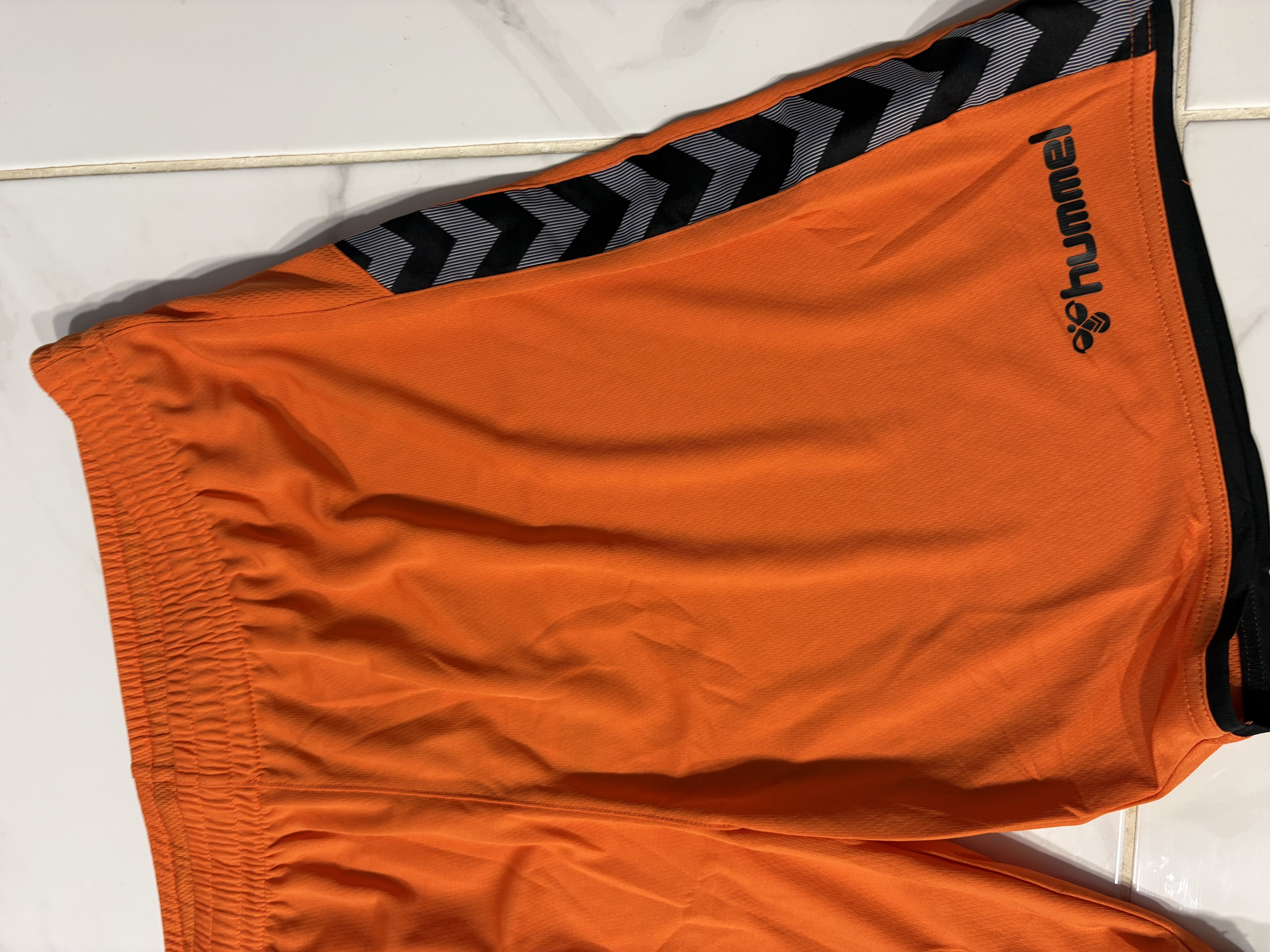Hummel šortai XXL Dydis