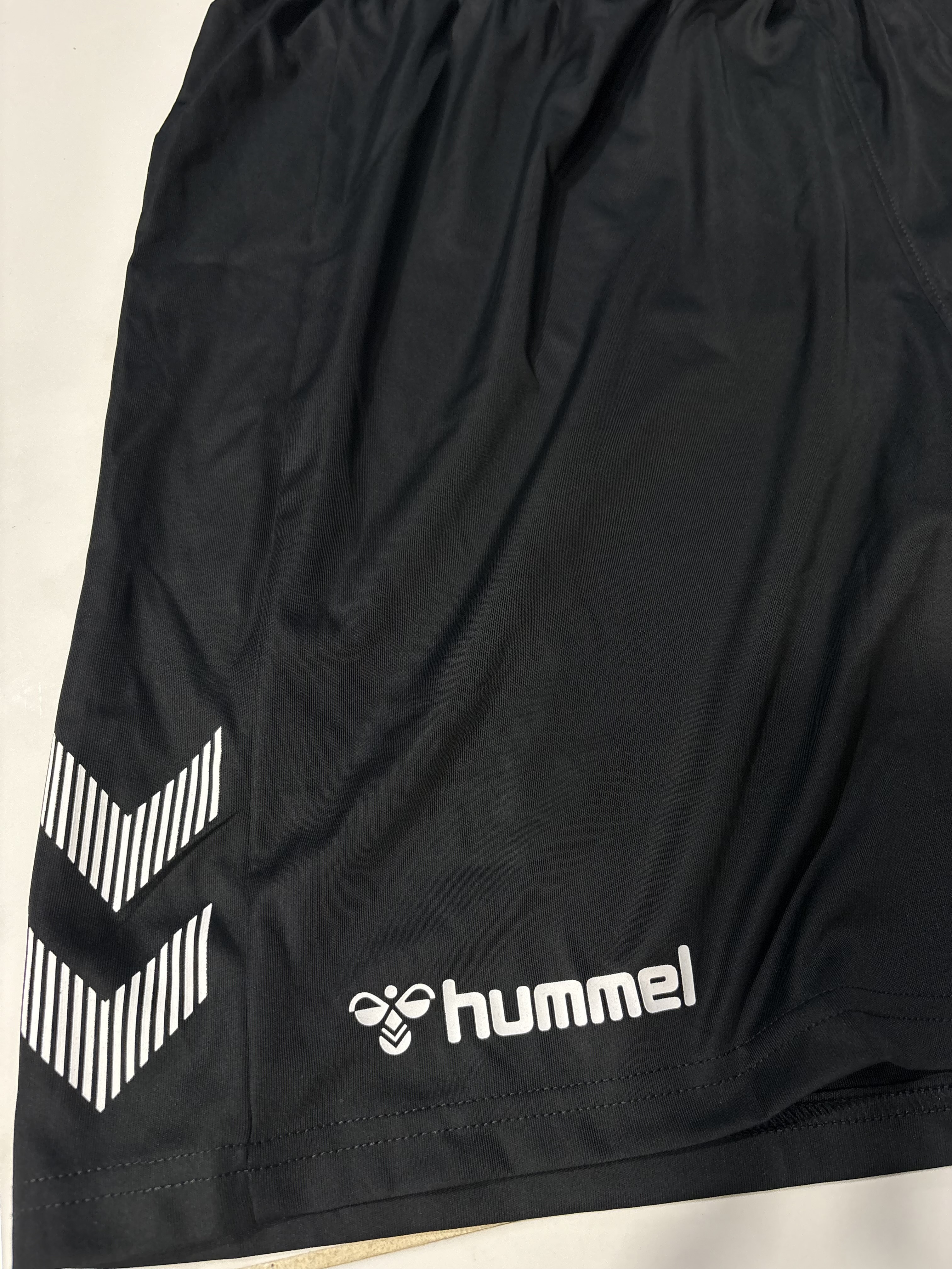 Hummel šortai XXL Dydis
