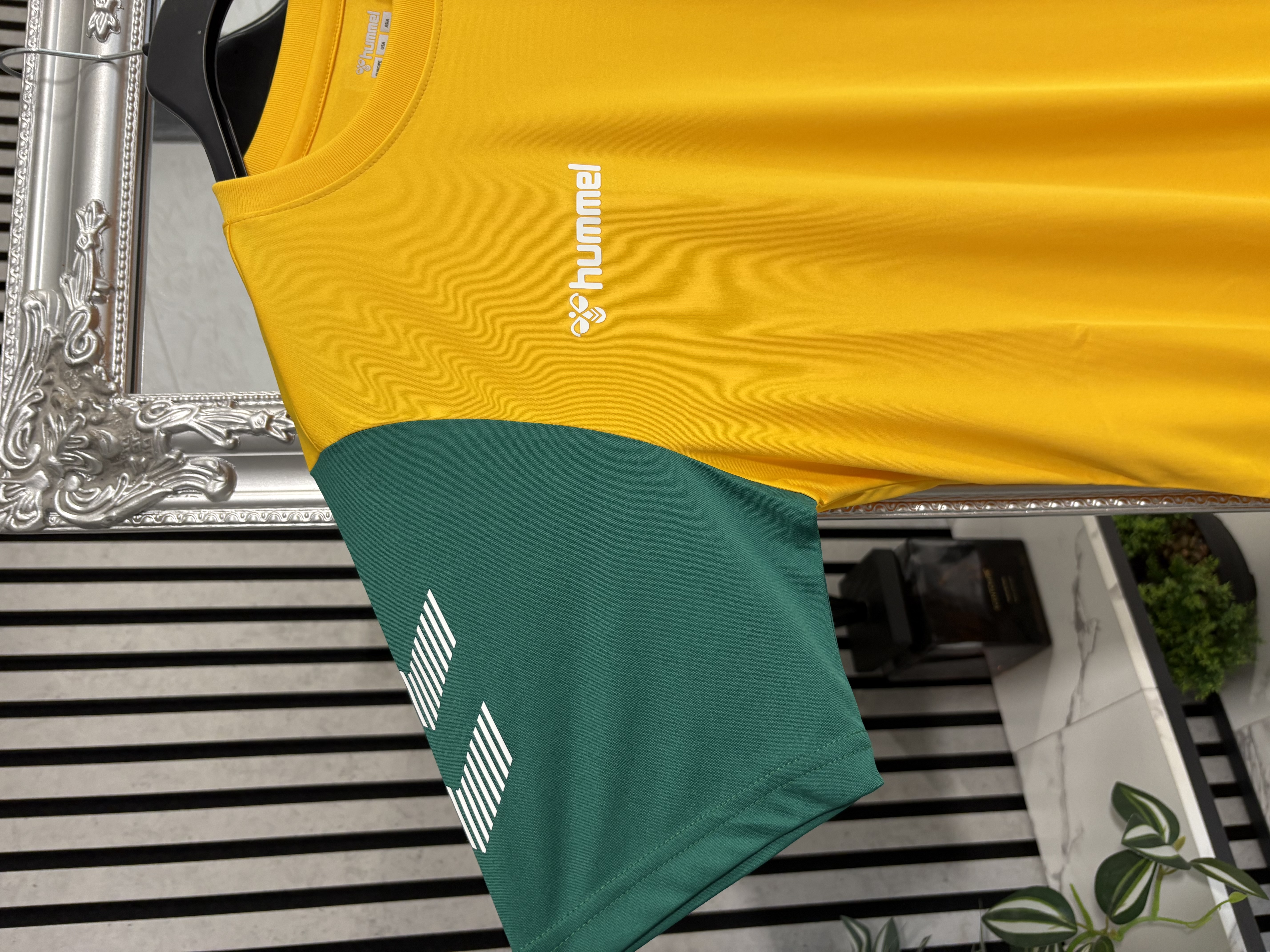 Hummel marškinėliai S dydis