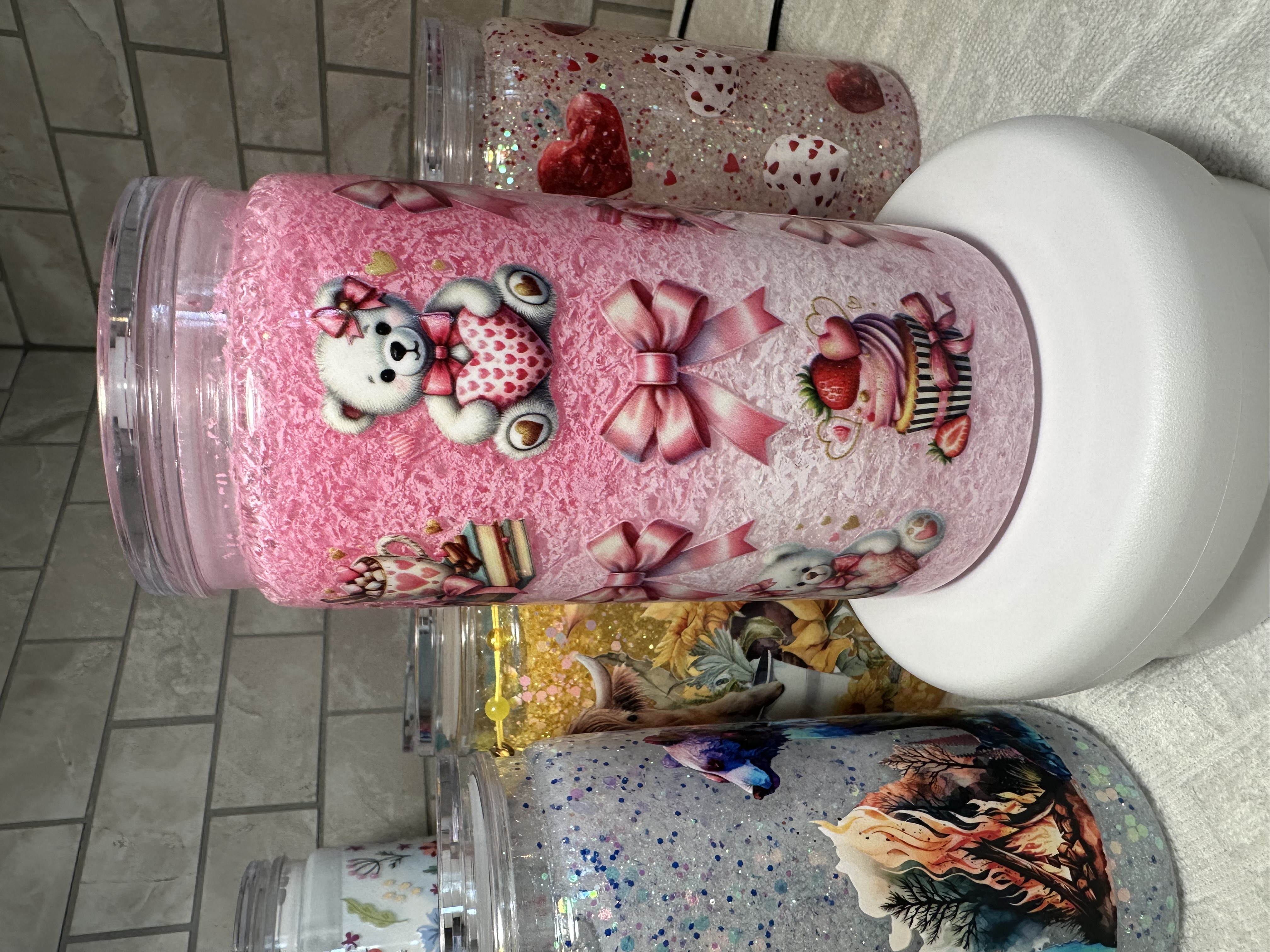 Vaso térmico decorado con oso y lazo rosa