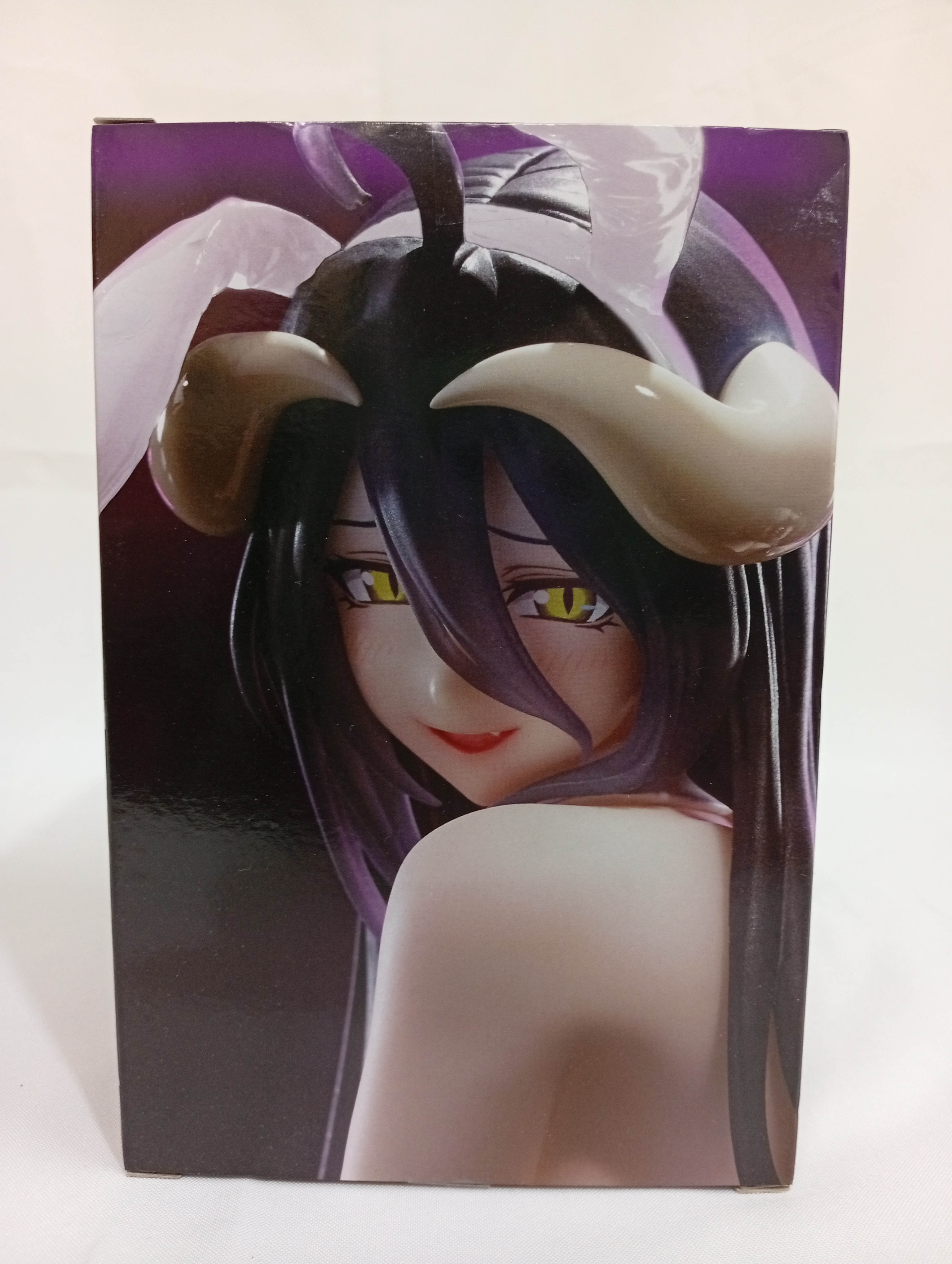 Figura Albedo Bunny Ver. Renewal Overlord