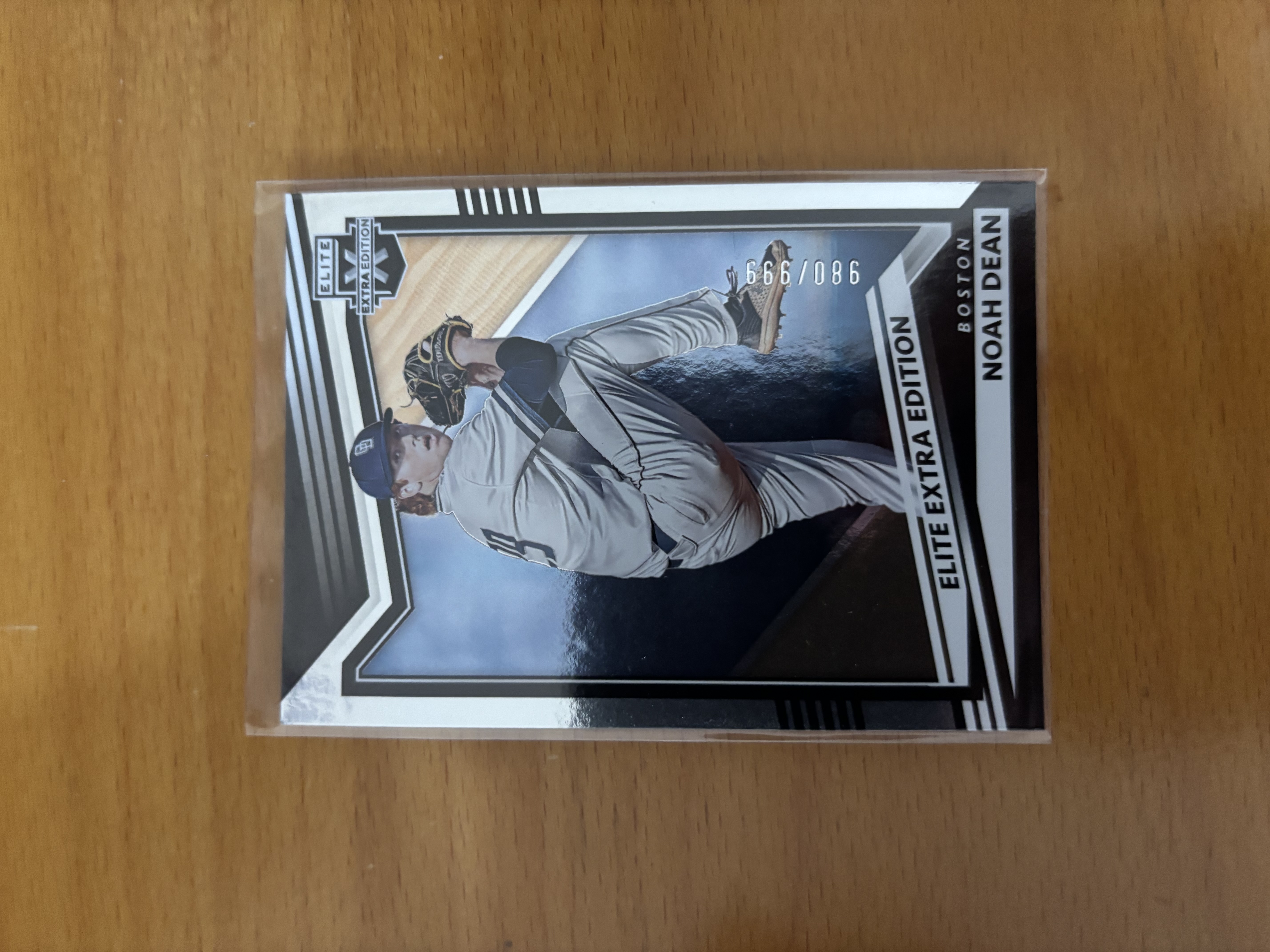 Noah Dean Elite Extra Edition Baseball Card