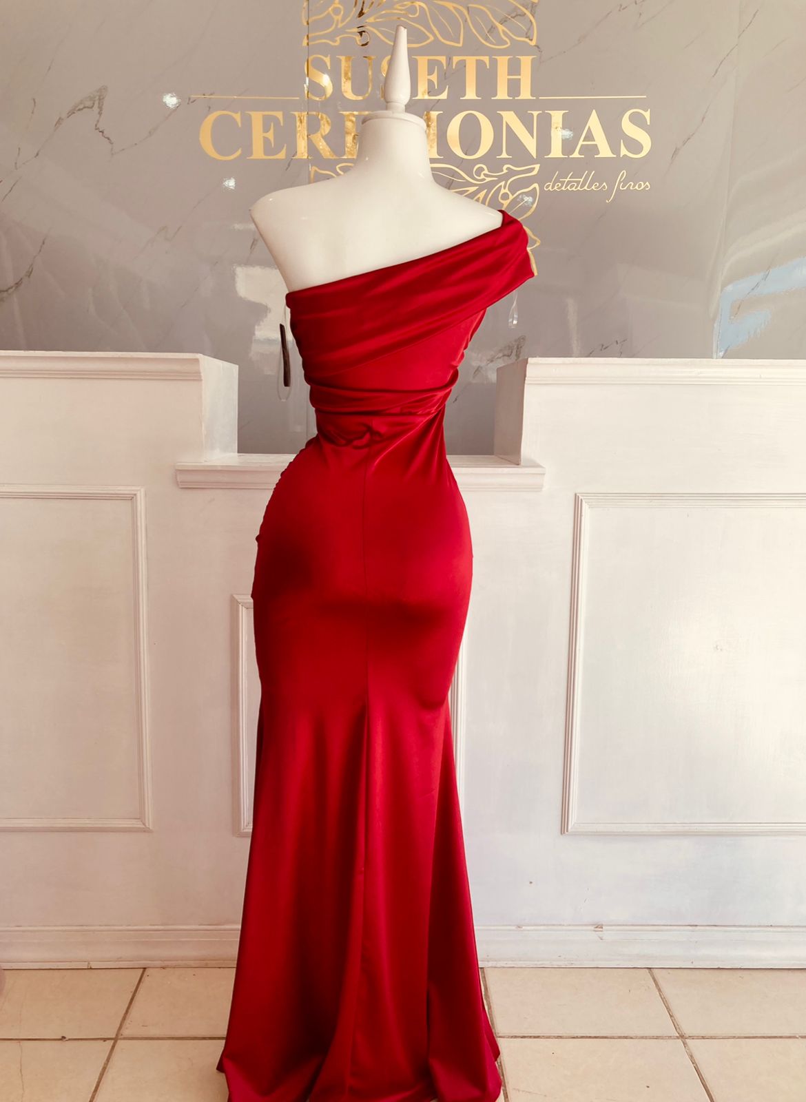 Vestido de gala rojo