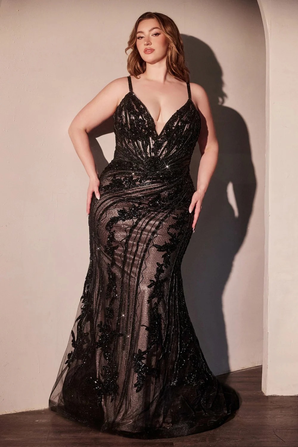Vestido de noche negro elegante