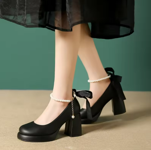 Black Chunky Heel Pumps