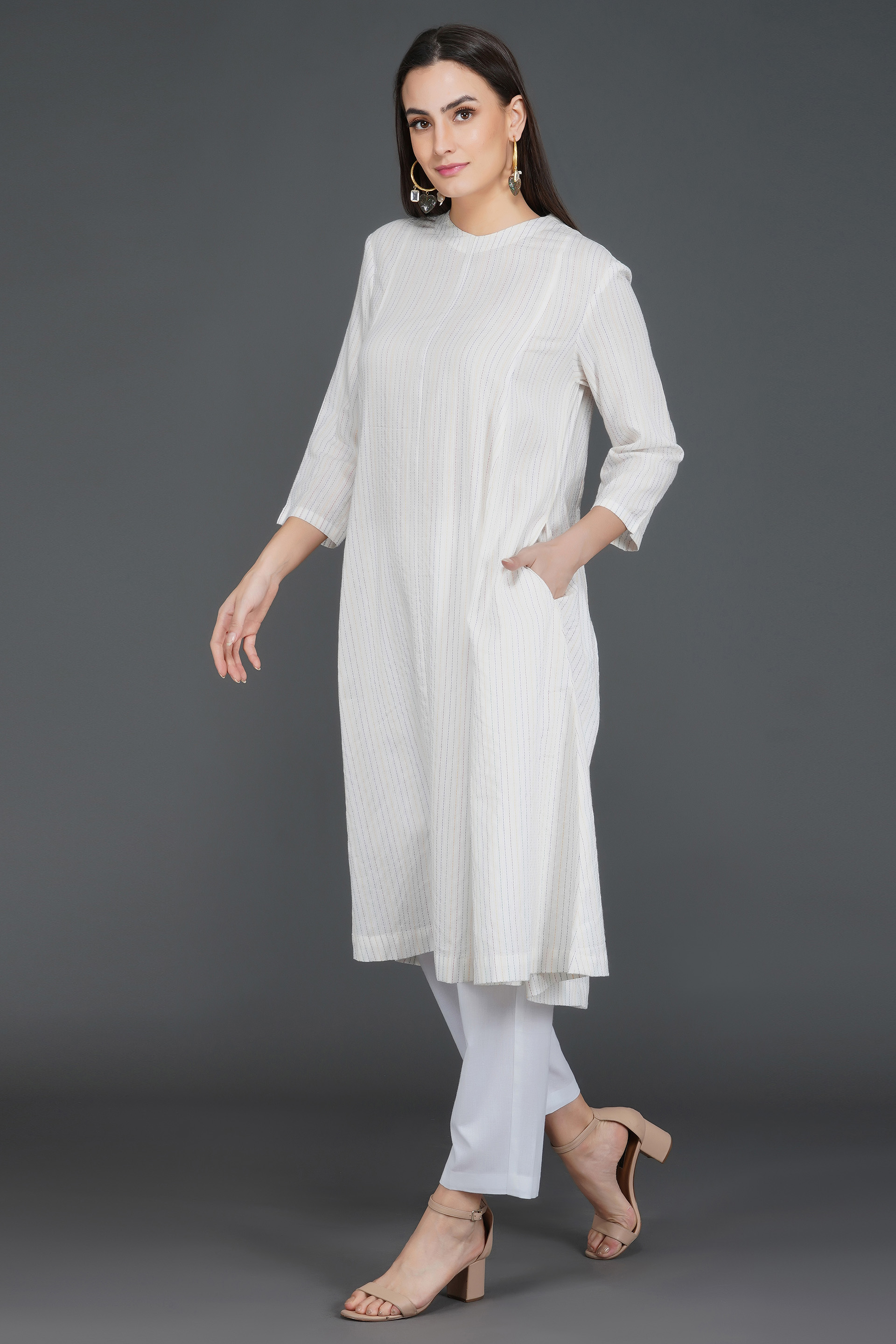 Kali Kantha Kurta Set