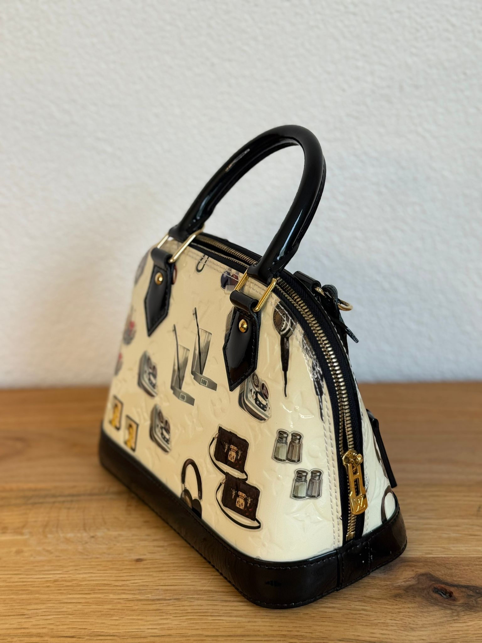 Louis Vuitton Alma BB Stickers Vernis