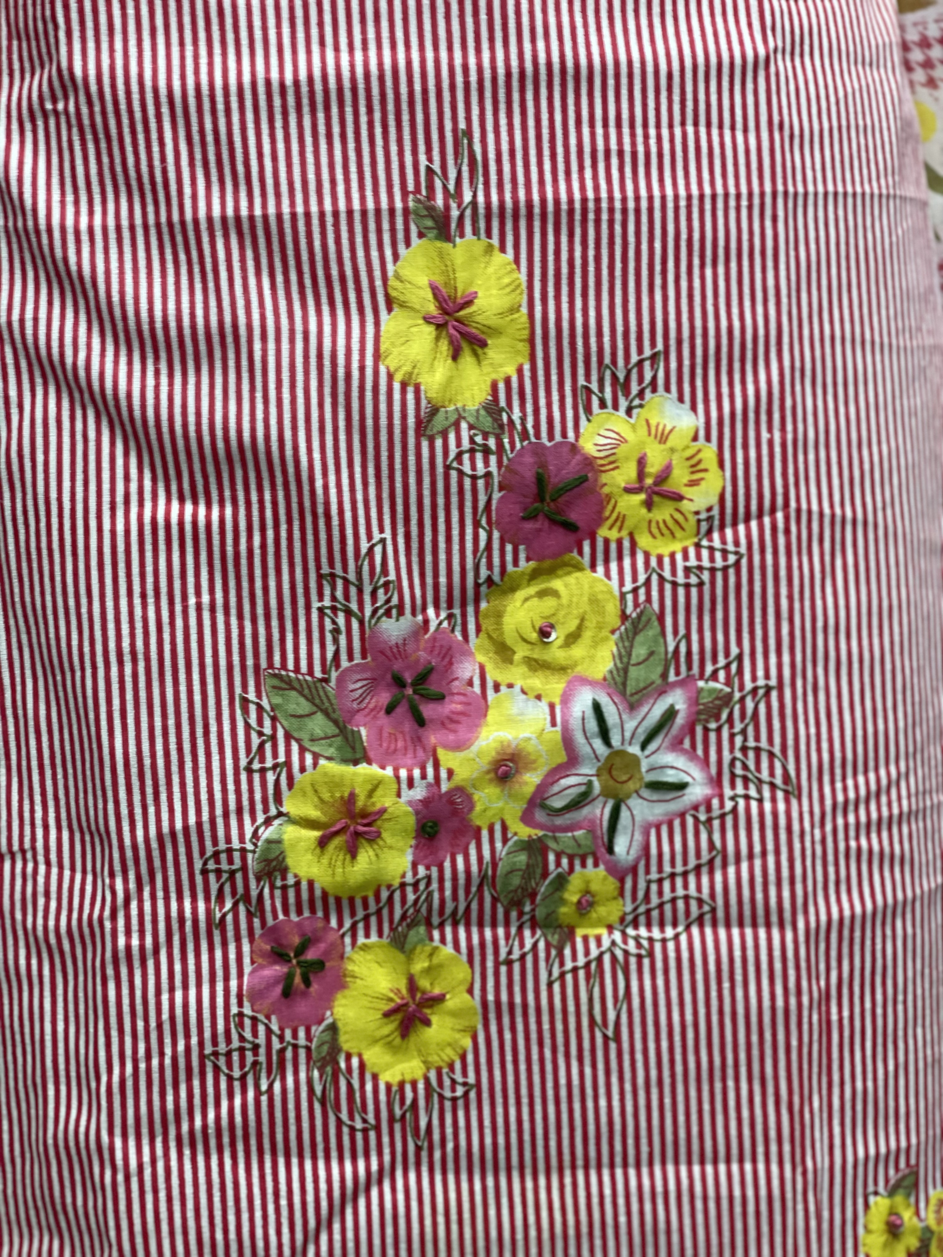  AC024 | Striped Floral Fabric