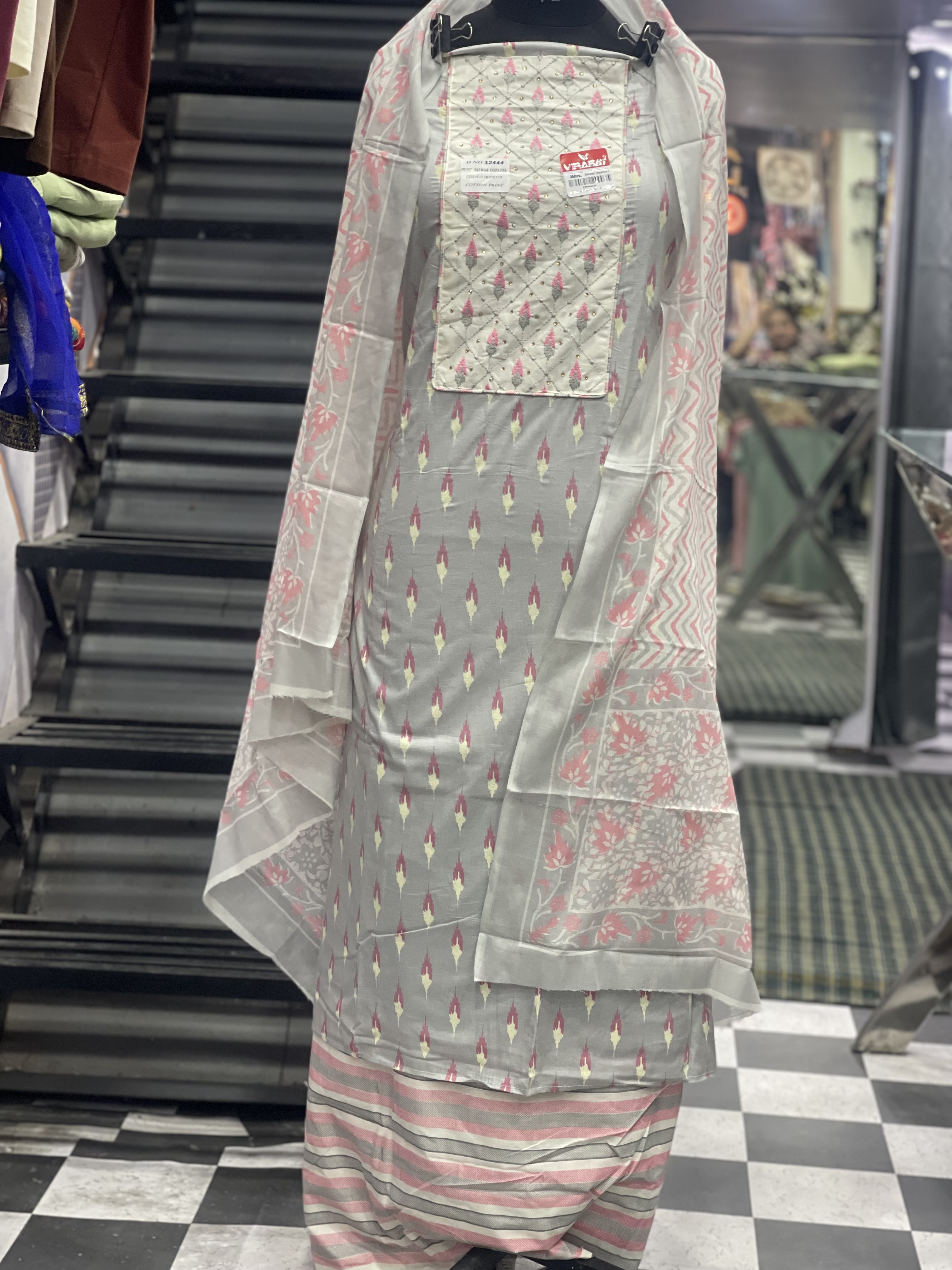 AC027 | Elegant Printed Salwar Suit Set