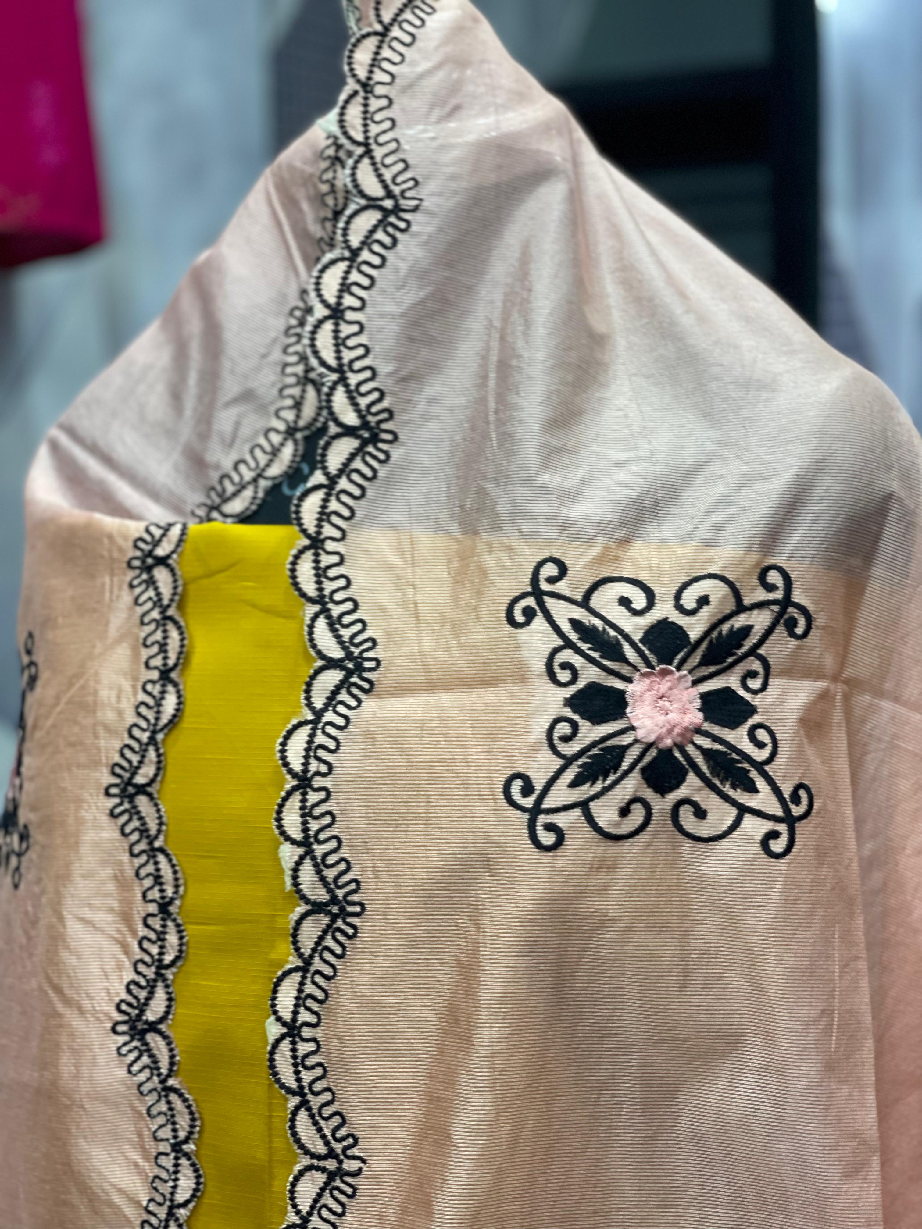 AC011 |  light peach || Embroidered Women’s Traditional Duppatta 