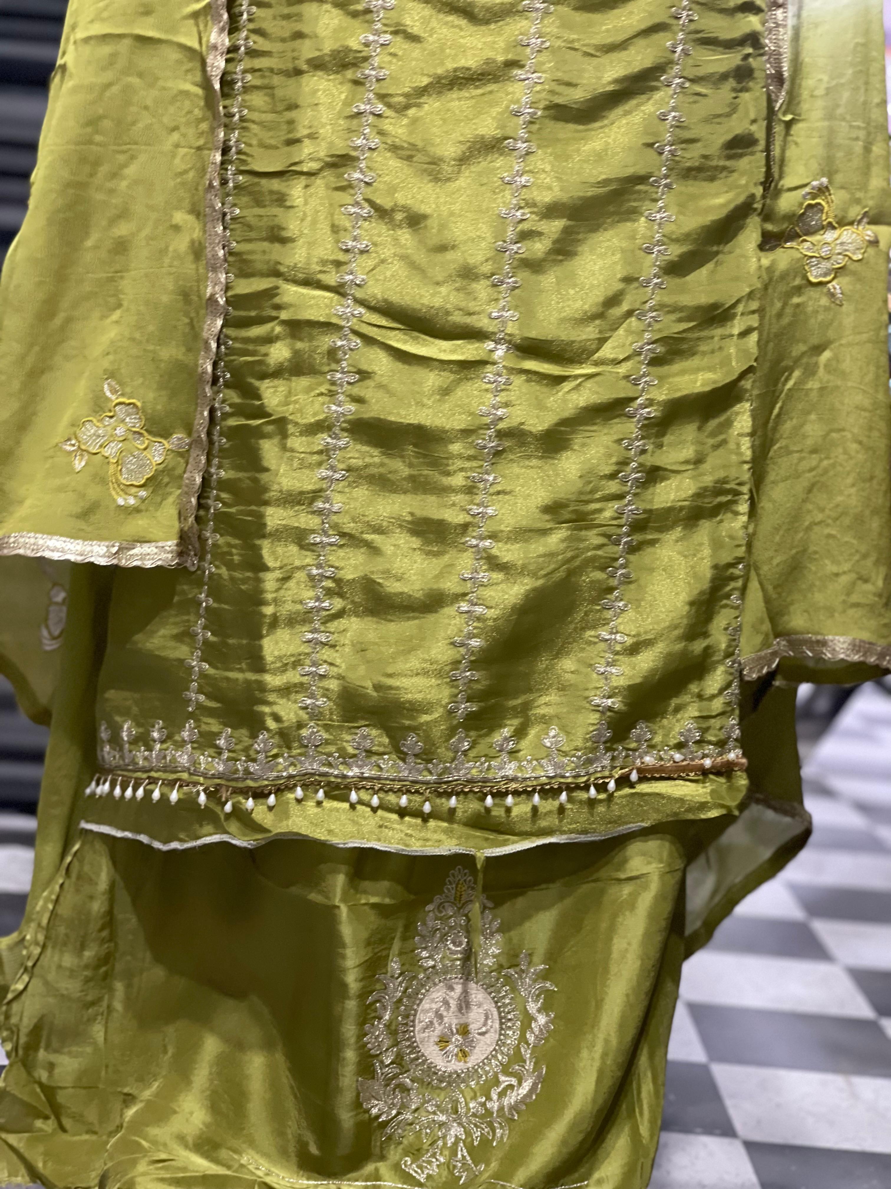  AC116 | Mehndi Suit | Shimmer Stuff | Hand Work | Jaggo | Party wear | Festivel 