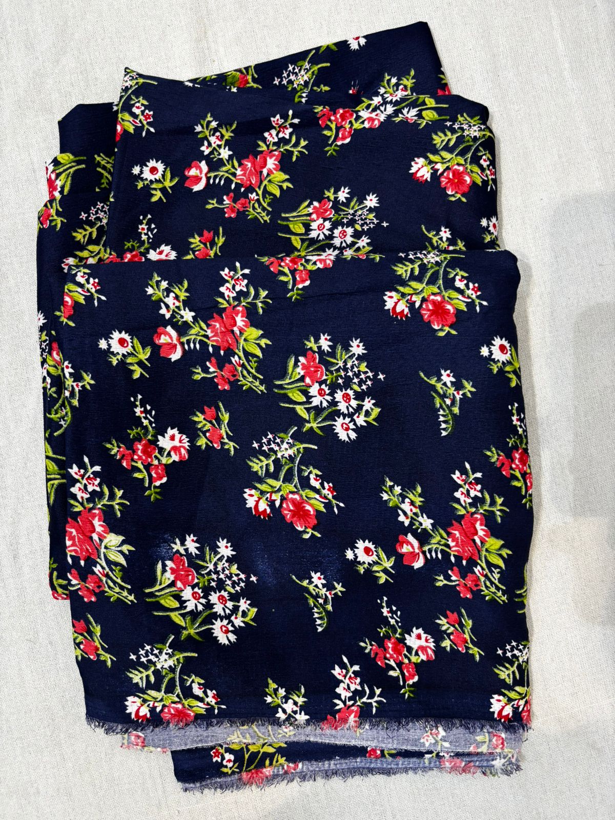 AC226 | Floral Printed Fabric  |  Stuff | Daily Wear | Casual Wear