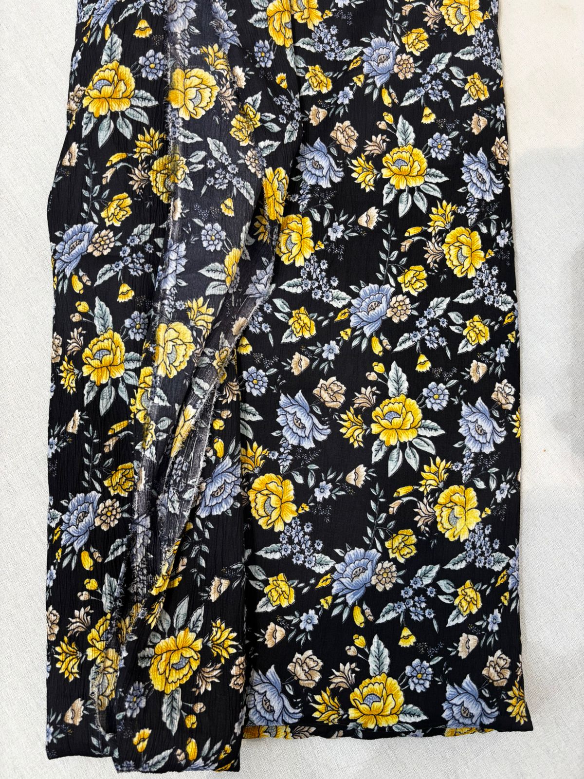 AC226 | Floral Printed Fabric  |  Stuff | Daily Wear | Casual Wear