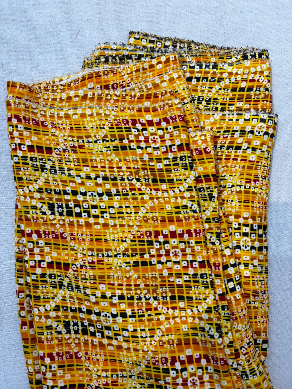 AC228 || Traditional Red Bandhani Fabric | Daily Wear | Causal Wear | Feona Stuff | Rajshatani Print