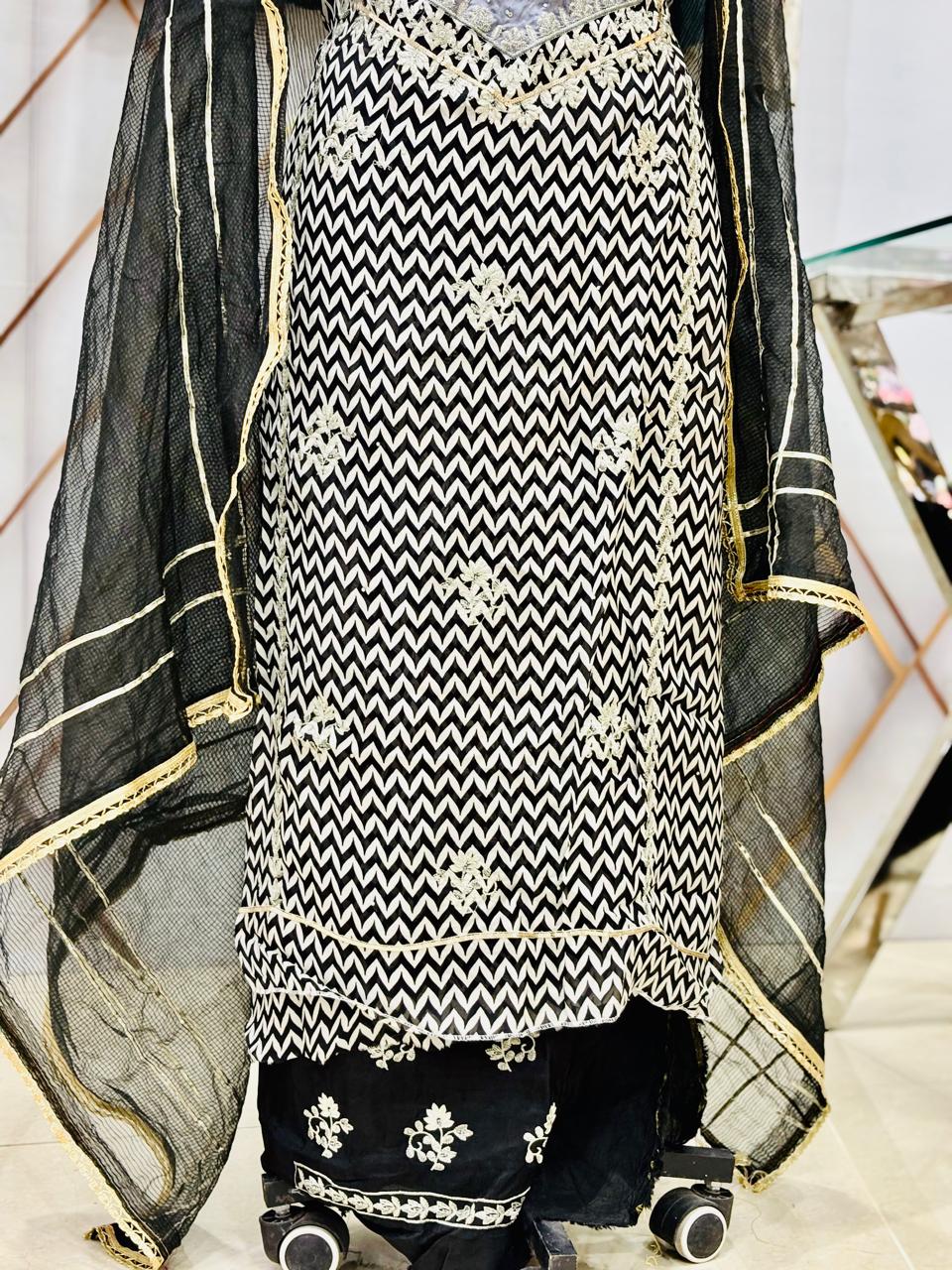 AC171 | Black and Silver Suit | Festivel Suit | Jaggo  | Office Wear | Casual Suit | Party Wear 