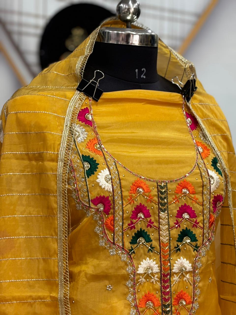 AC212 || Yellow Shade Creape Stuff || Hand Work || Jaggo Wear || Party Wear |