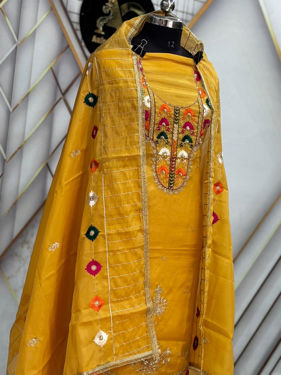 AC212 || Yellow Shade Creape Stuff  || Hand Work || Jaggo Wear || Party Wear | 