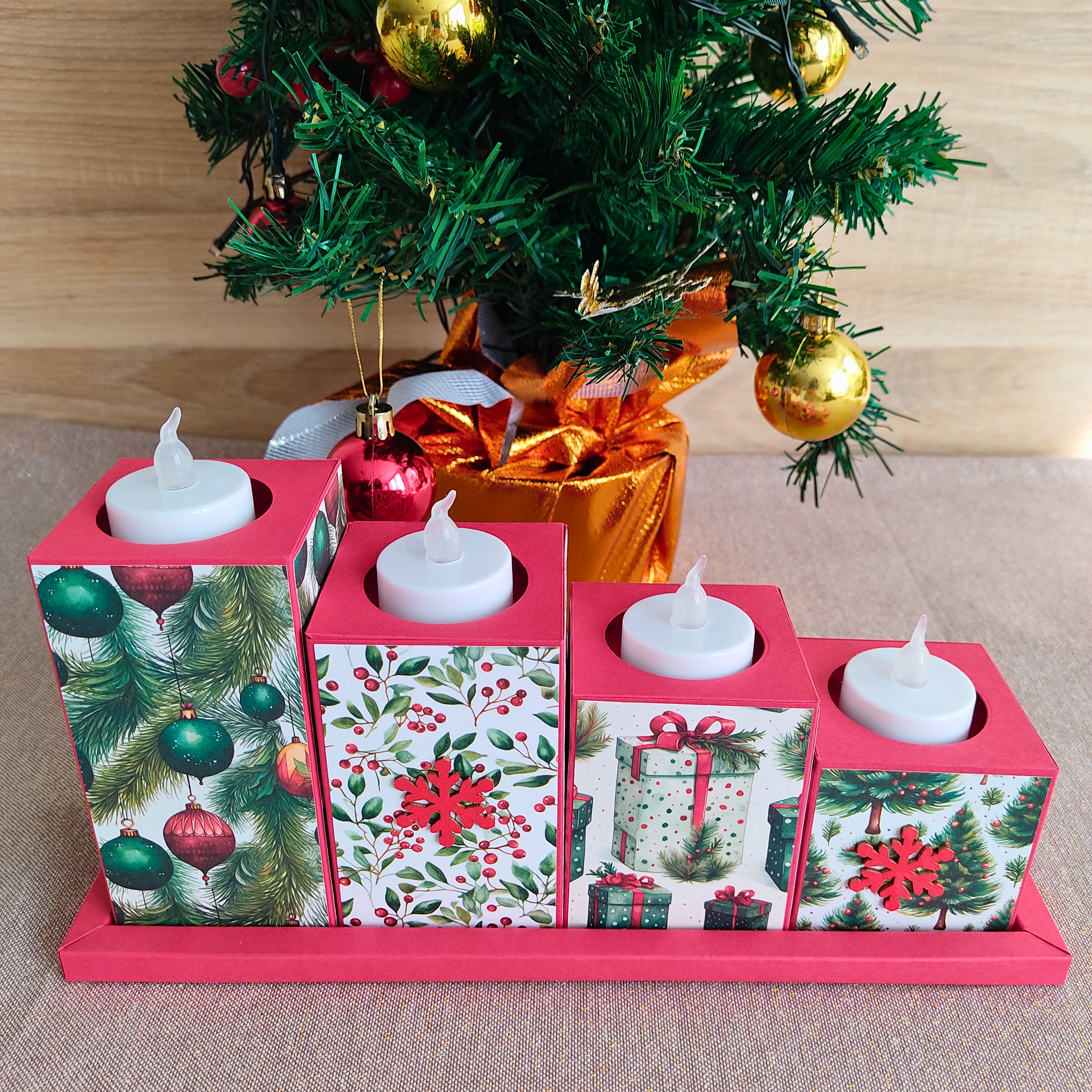 Bougeoir porte-bougies de Noël - Modèle Boules et Sapin