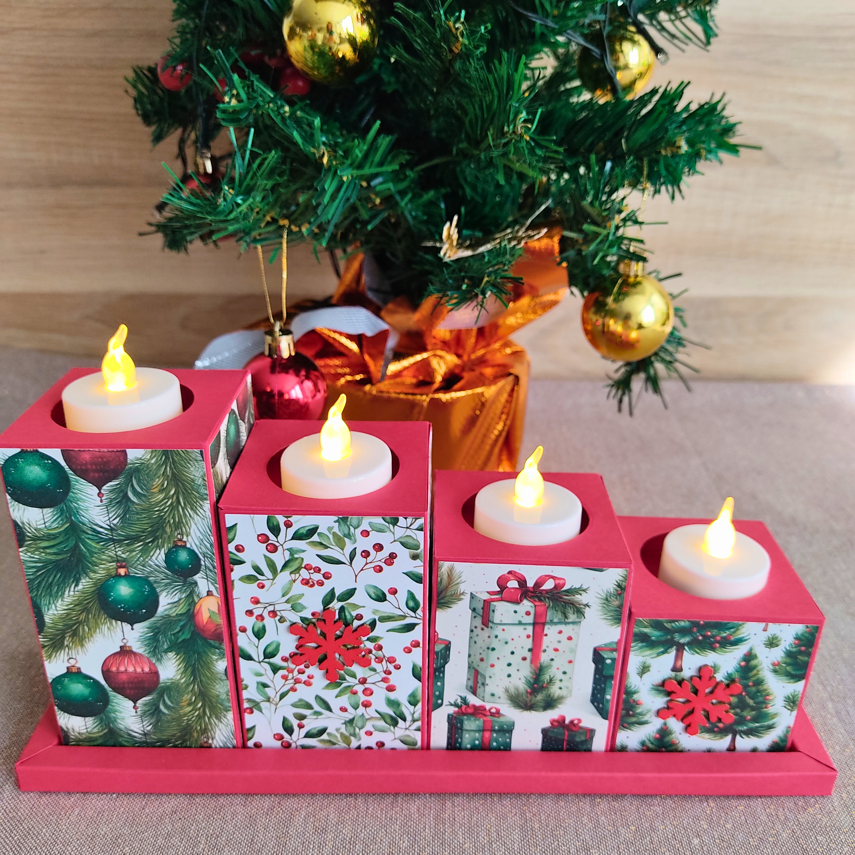 Bougeoir porte-bougies de Noël - Modèle Boules et Sapin