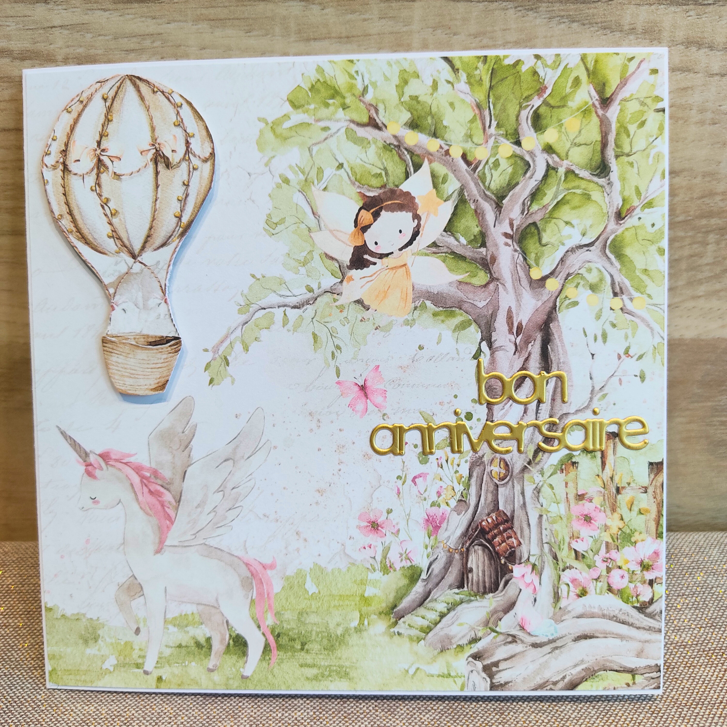 Carte d'anniversaire "Forêt féérique avec licorne"