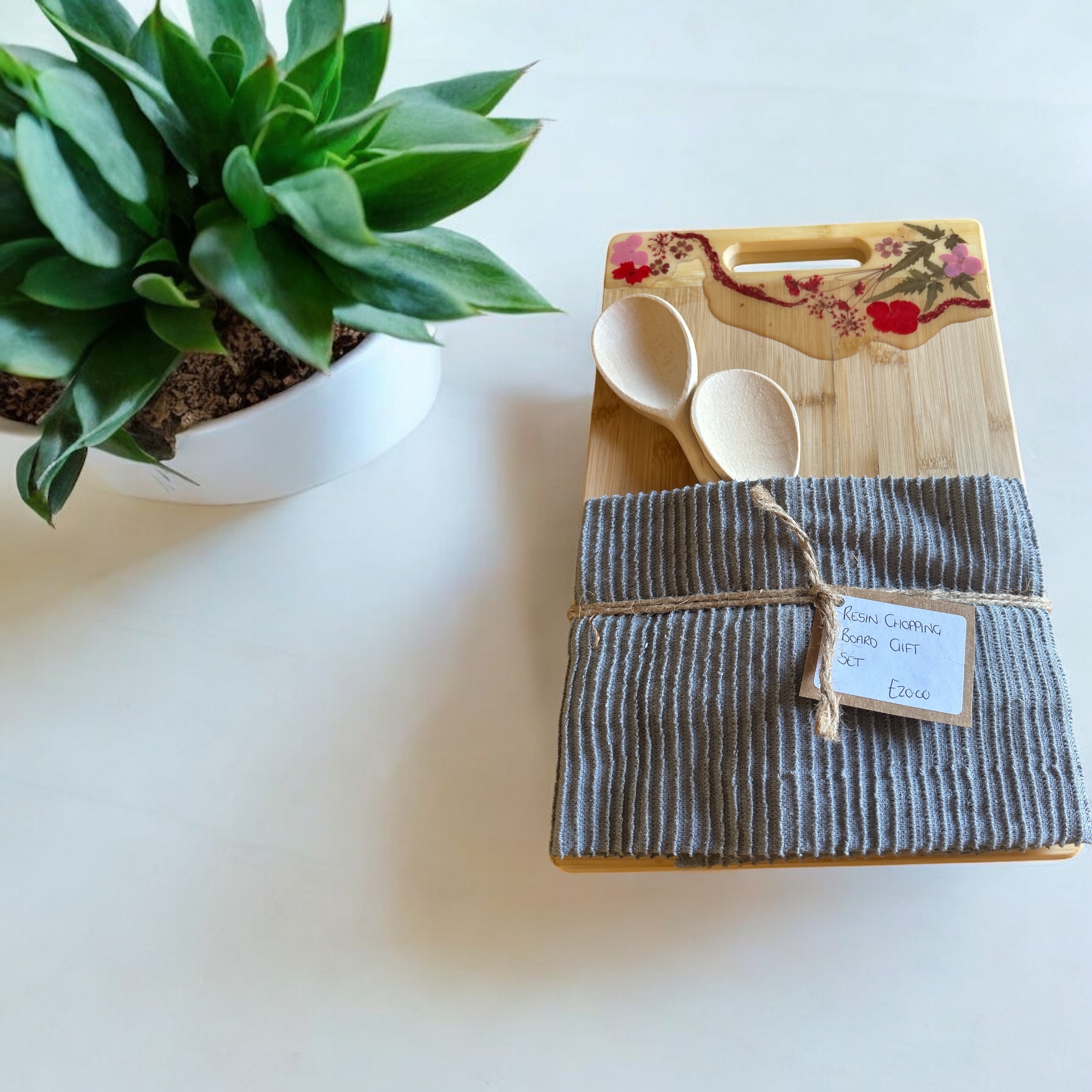 Bamboo Resin Chopping Board Gift Set