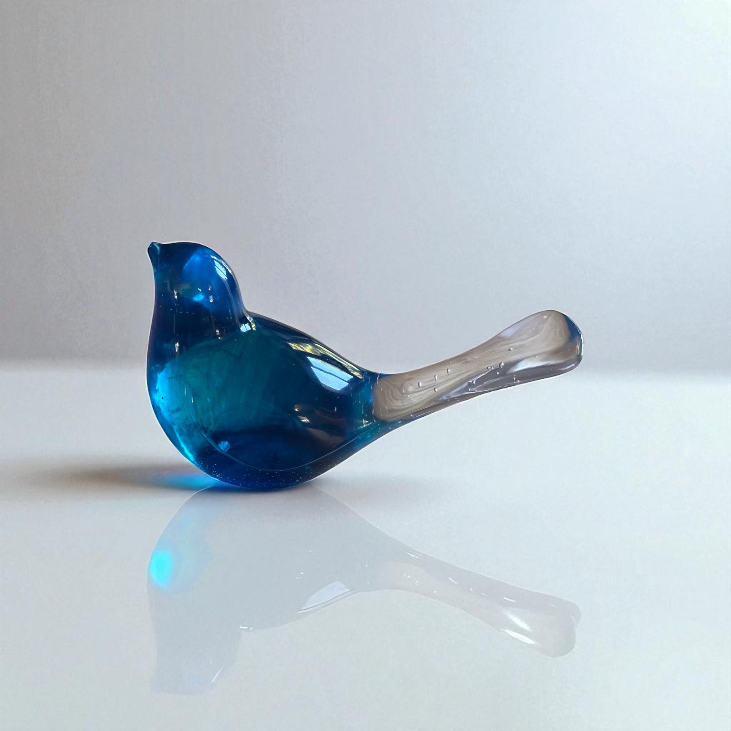 Resin Robin Decorative Bird