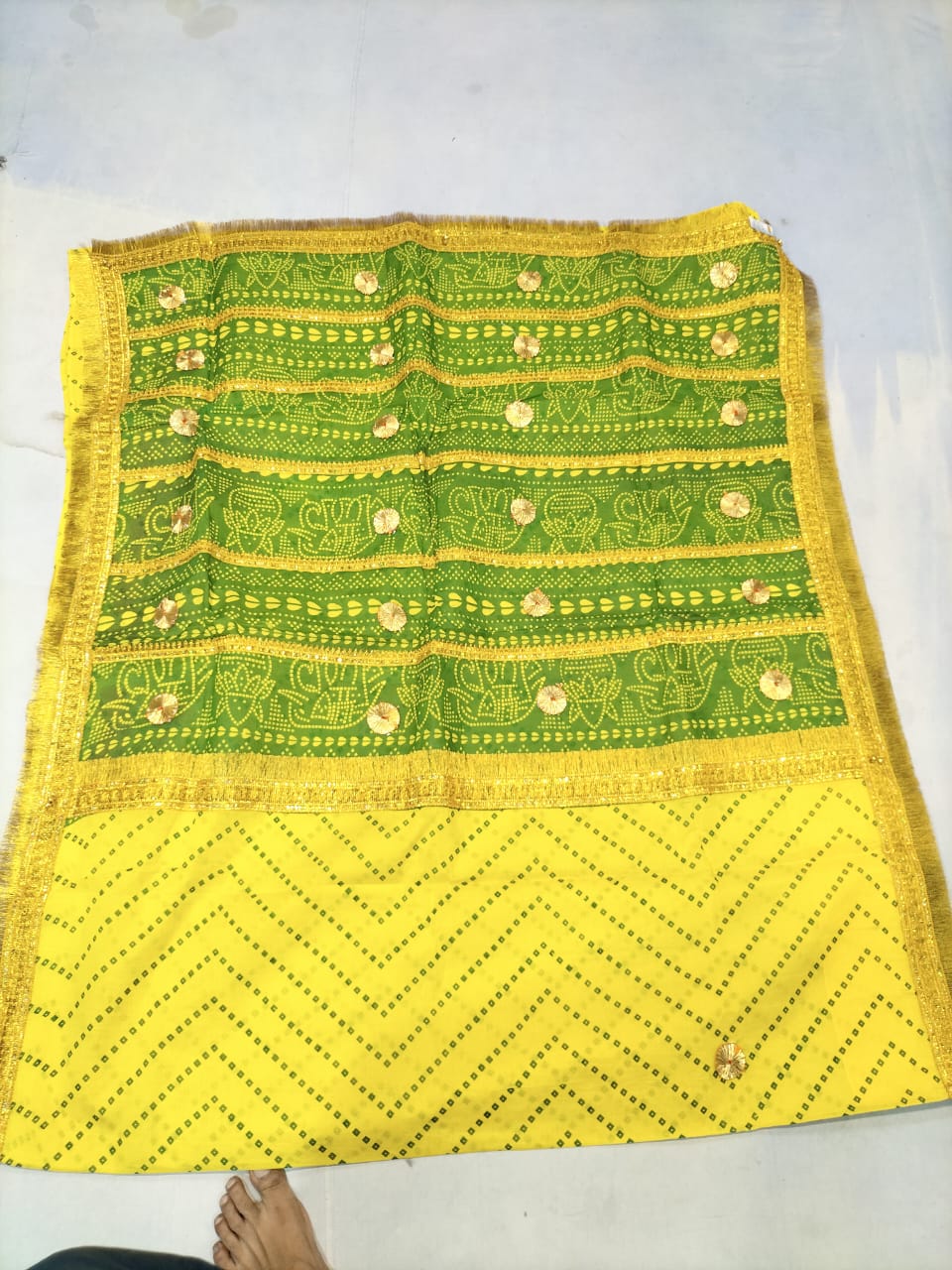 Traditional Handcrafted Chunari saree
