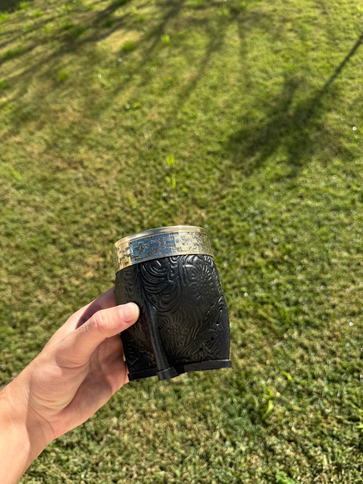 Imperial Premium Cuero Negro Repujado