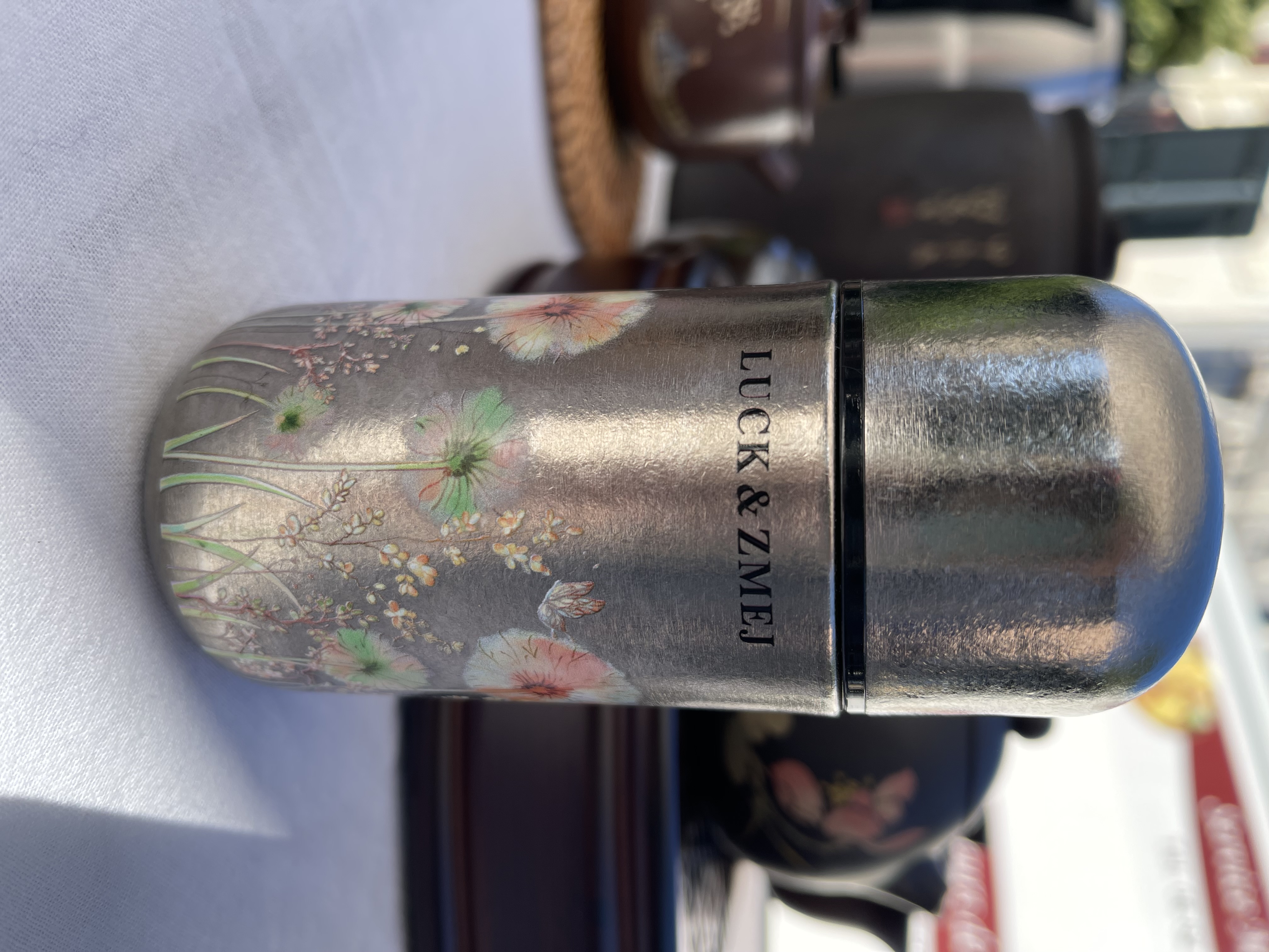 Petit thermos en titan 150ml