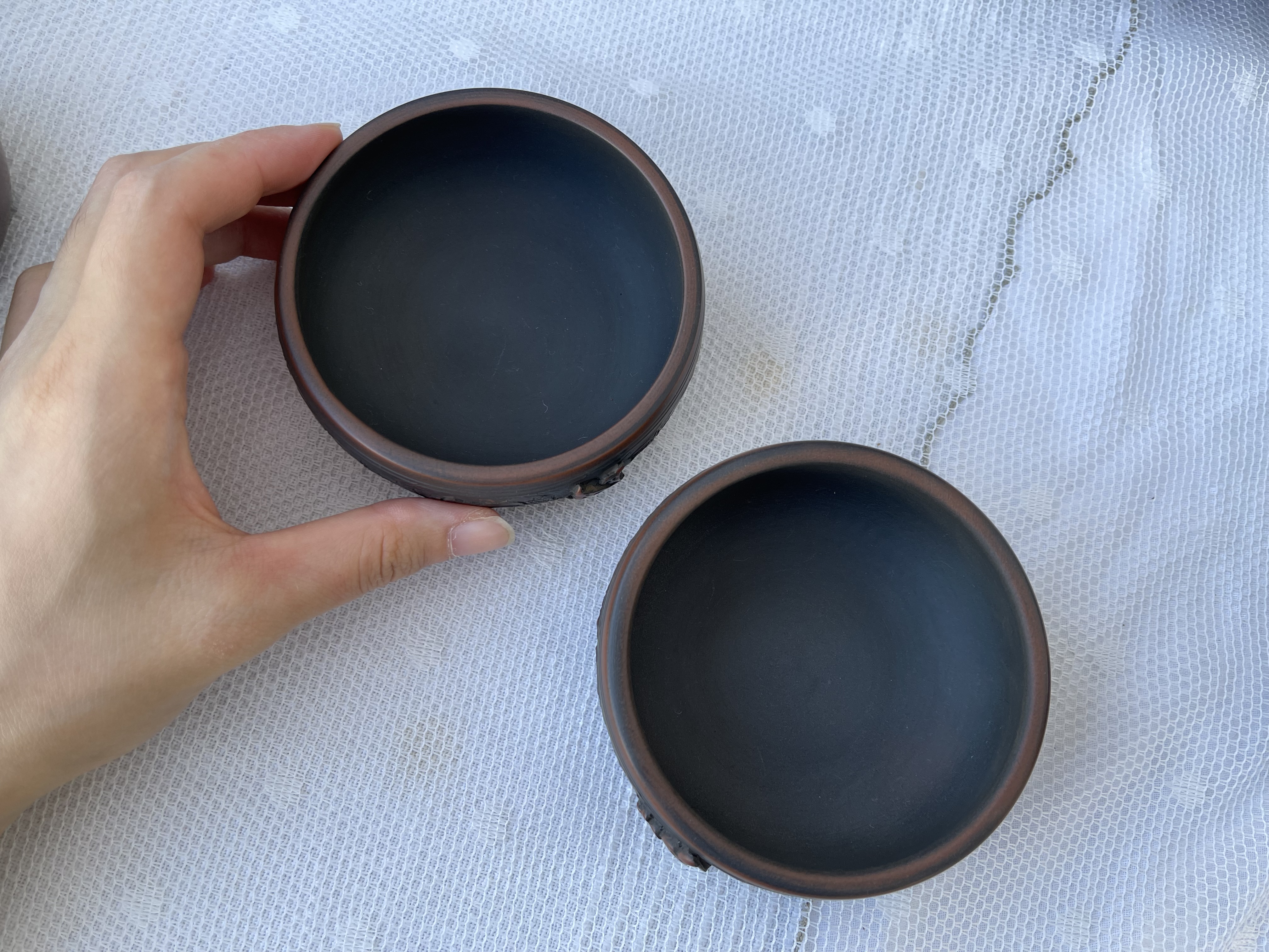 Set de 2 tasse avec le relief 