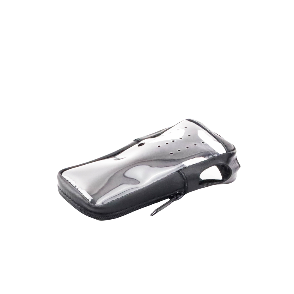 FUNDA DE PIEL REFORZADA