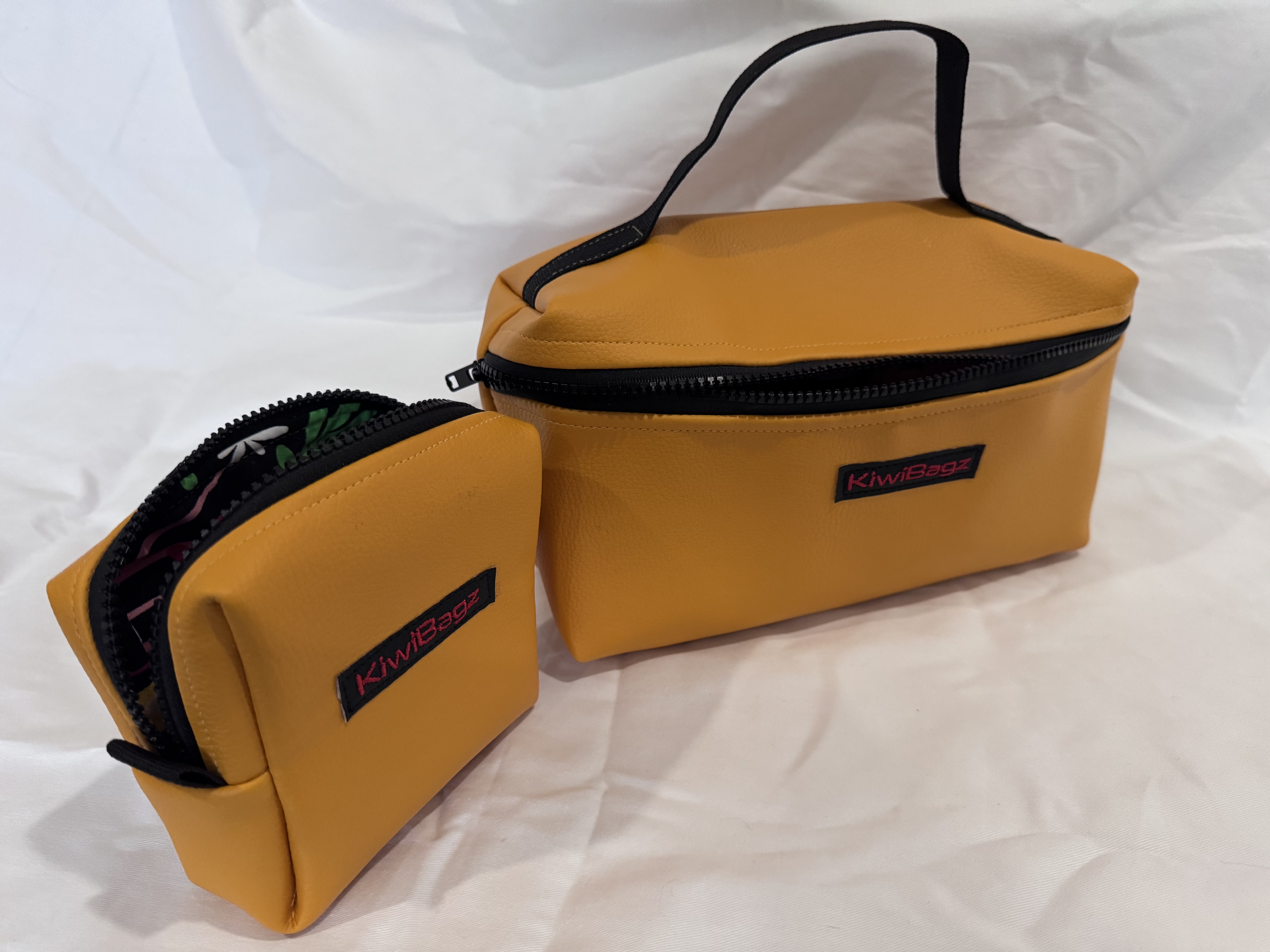 Travel Pouch Bag Set