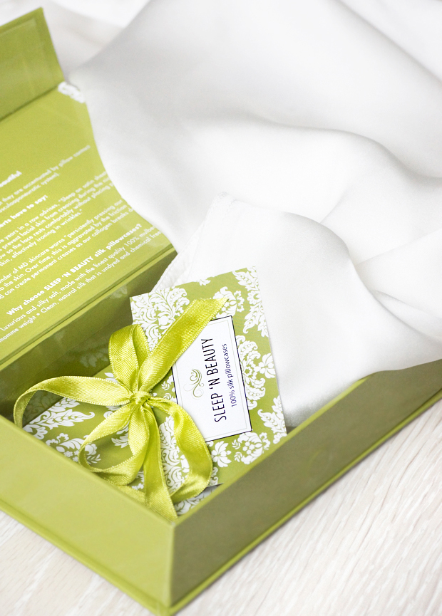 Coffret pour Femme Taie d'Oreiller en Soie