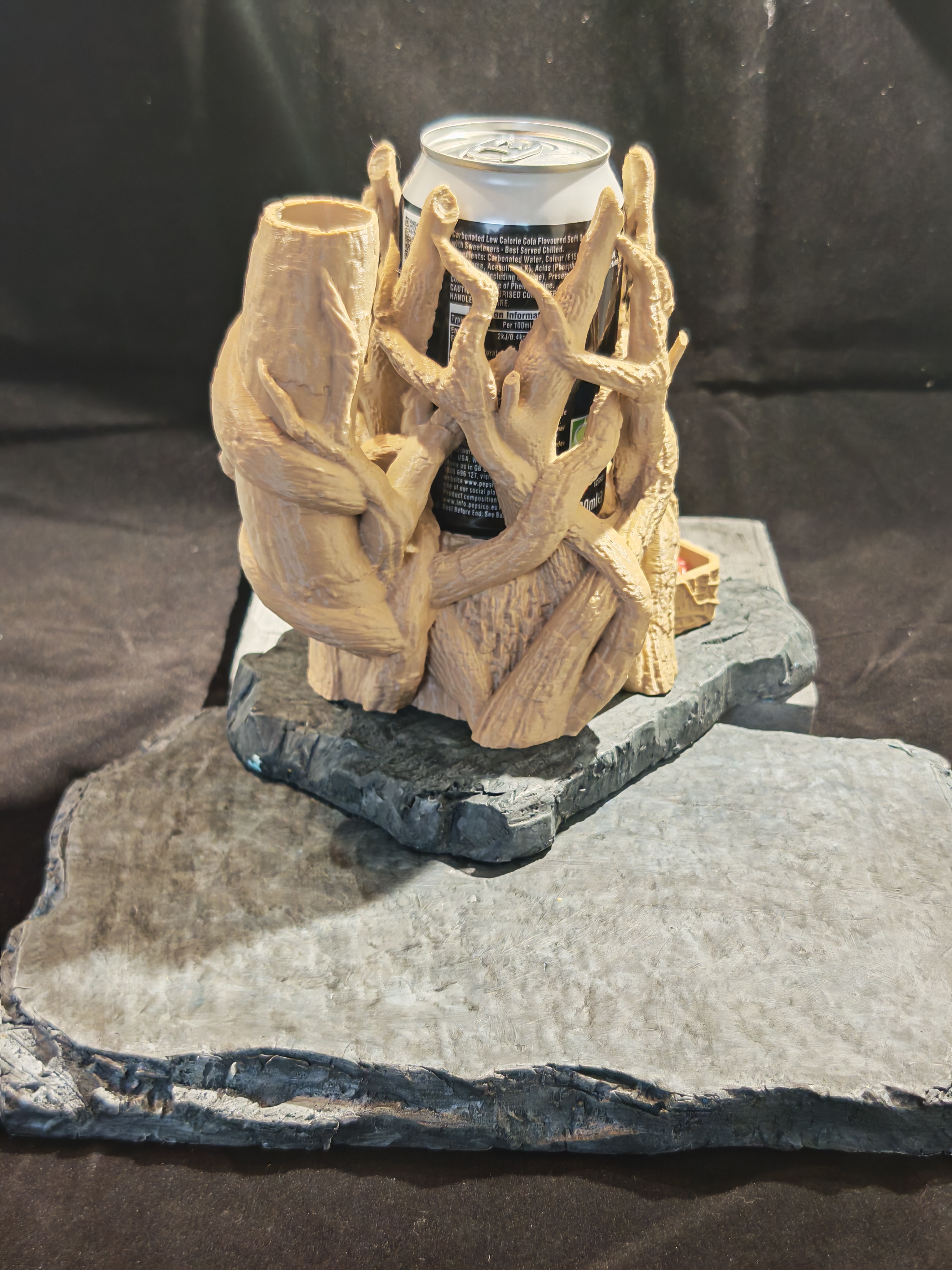 Druid Tankard, Dice tower, Tankard and storage