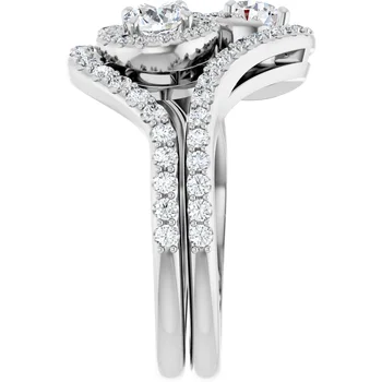 Elegant Diamond Curved Ring