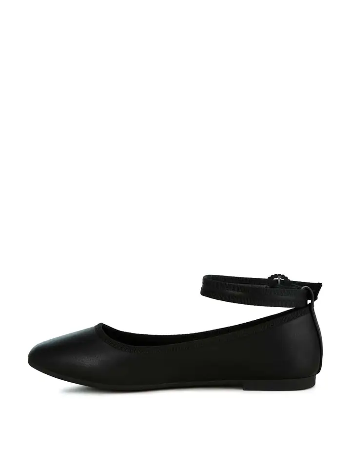Danseur Ankle Strap Detail Ballet Flats
