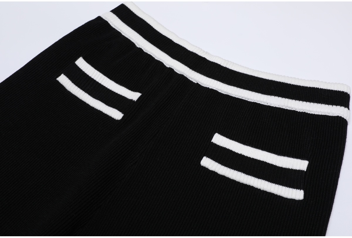 By Elegant Plaid Knit Cardigan Jacket and Matching Pants Set