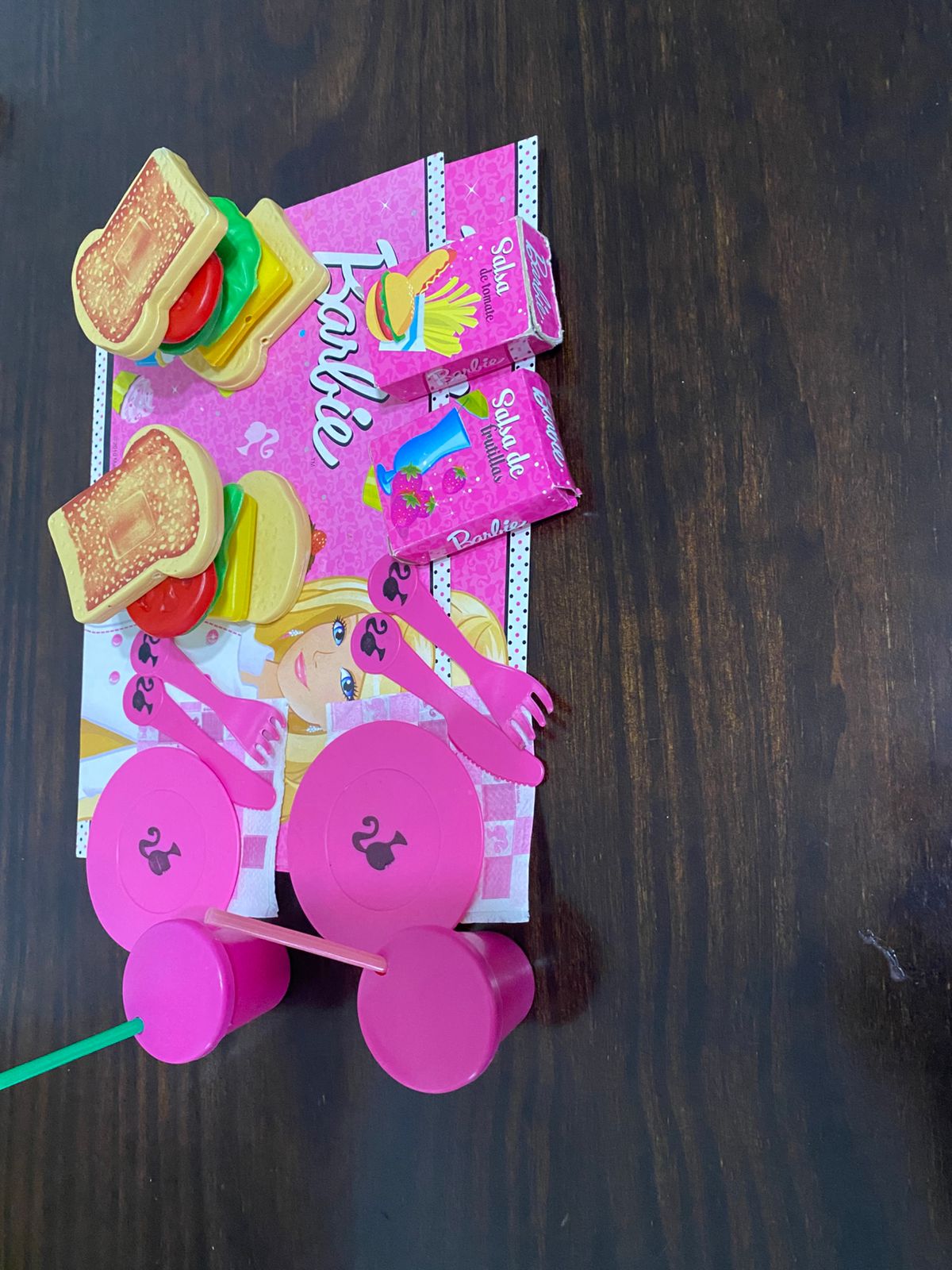 Set de comidas para niños de Barbie