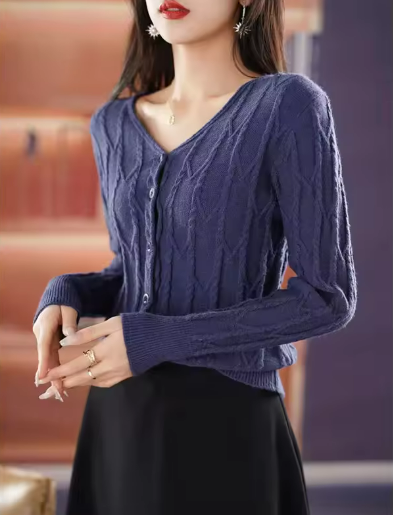 Women's Knitted Cardigan