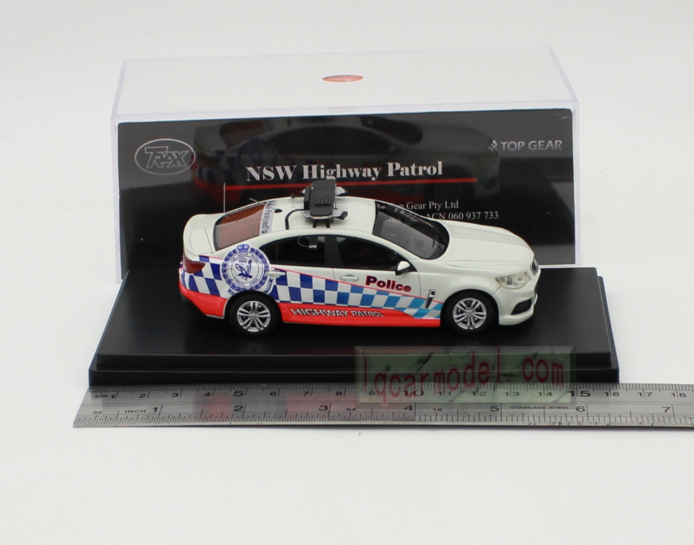 1/43 TRAX Holden NSW Highway Patrol Police Car RESIN Model TRR14B White / small flaw