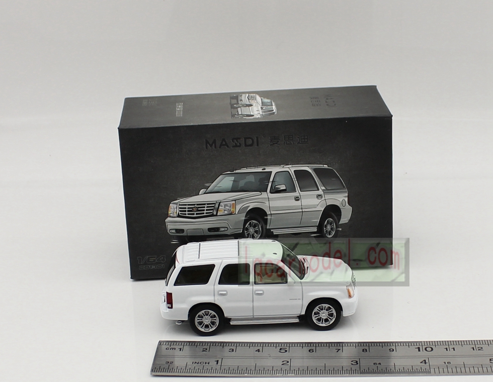 1/ 64 Masdi Cadillac 2005 Escalade SUV White Metal Car Model Diecast