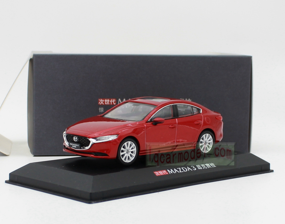 1/43 Scale 2020 MAZDA 3 AXELA sedan Diecast Car Model Red color
