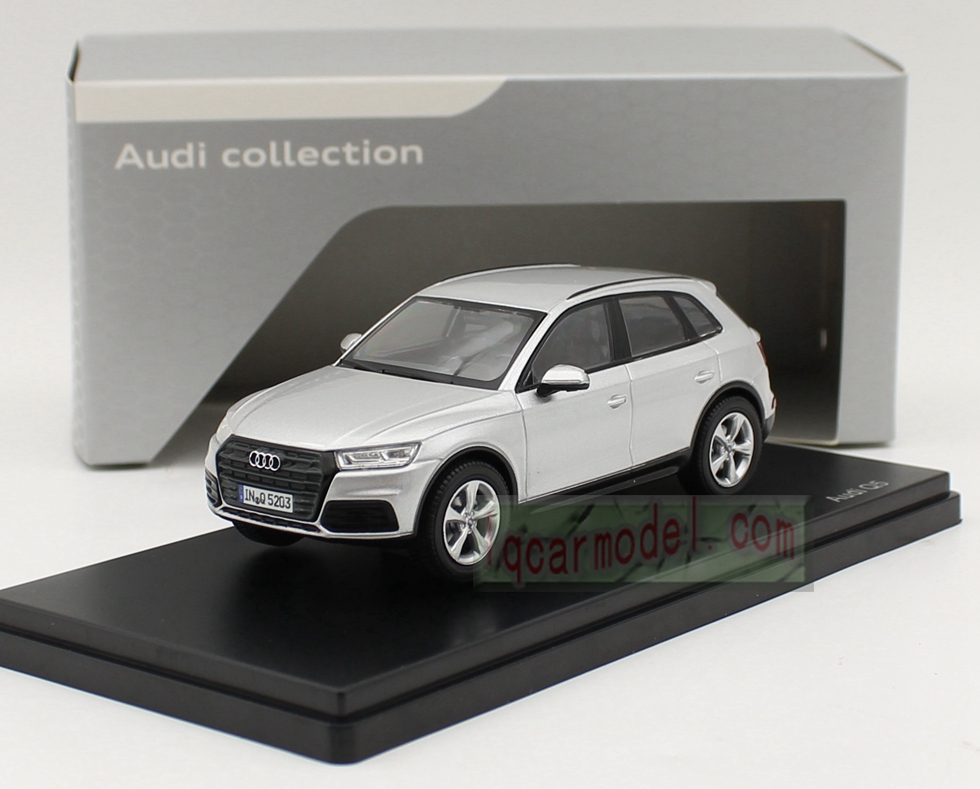 1/43 Scale AUDI Q5 SUV Diecast Car model Silver