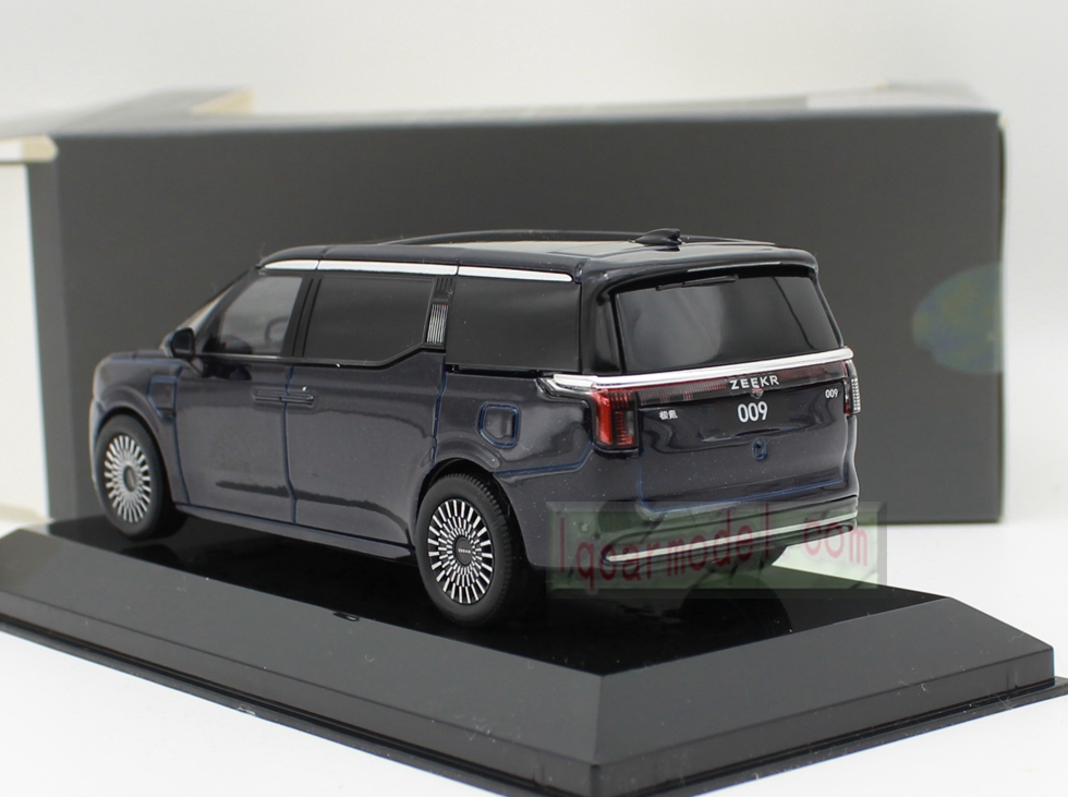 1/43 Scale Zeekr 009 MPV Diecast Car Model dark blue Color