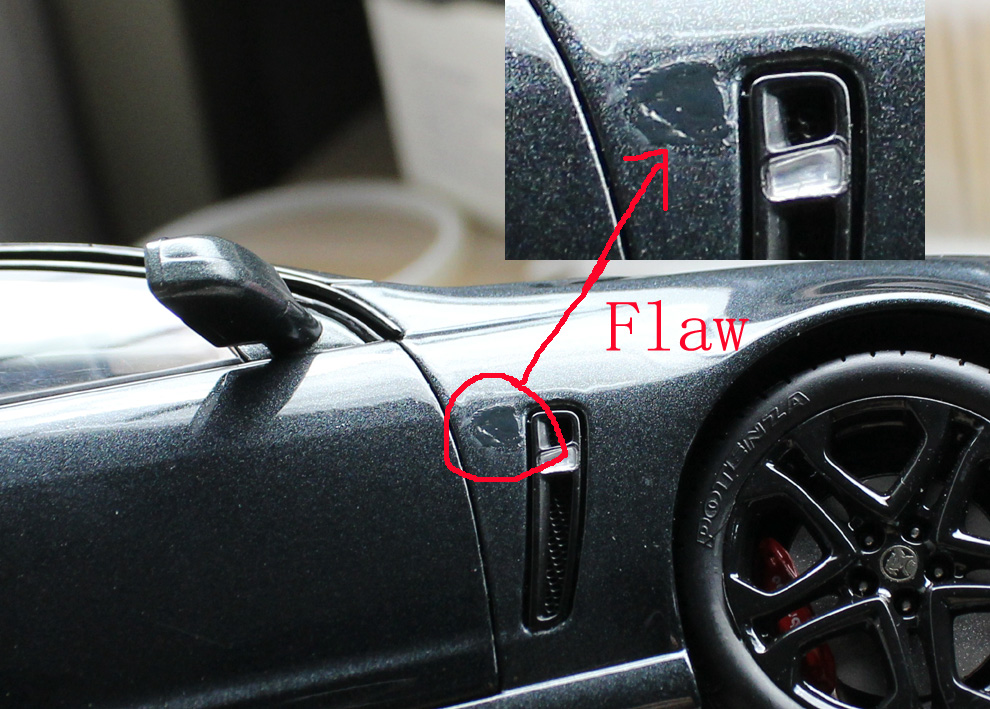 1/18 Scale BIANTE 2017 HOLDEN VFII COMMODORE SSV REDLINE SON OF A GUN B182717D Flaw