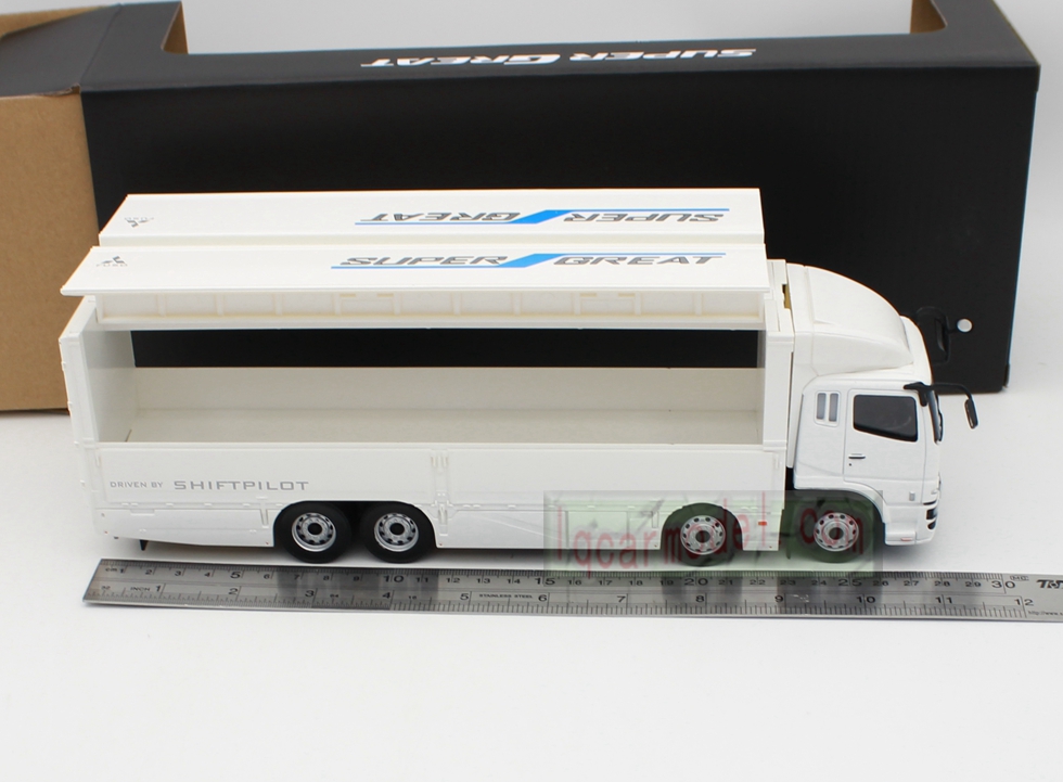 1/43 Scale MITSUBISHI FUSO TRUCK SUPER GREAT Diecast Model White color 