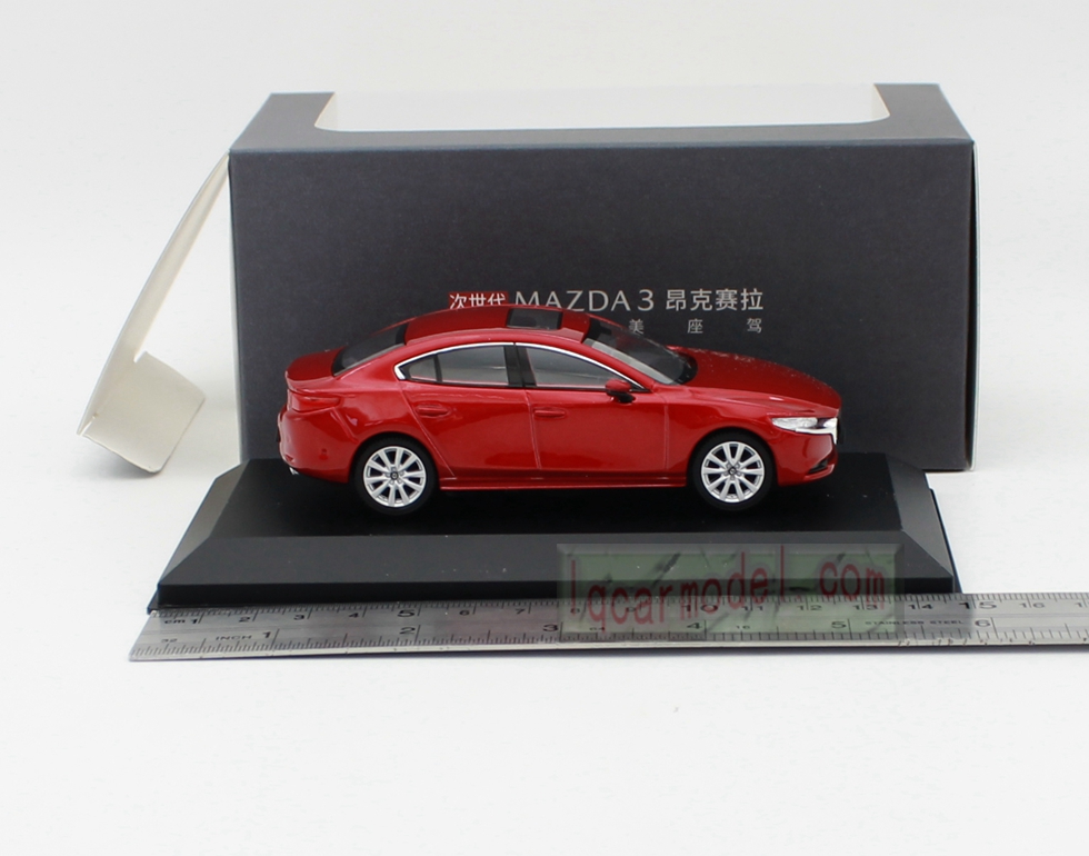 1/43 Scale 2020 MAZDA 3 AXELA sedan Diecast Car Model Red color