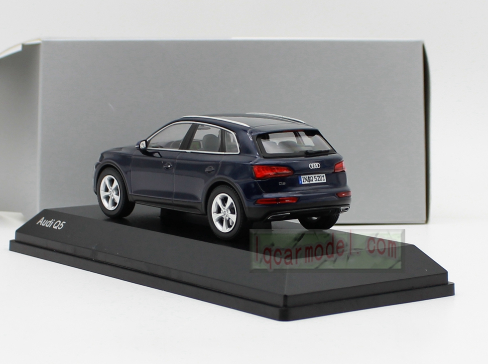 1/43 Scale AUDI Q5 SUV Diecast Car model Drak blue 