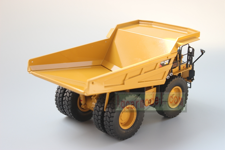 1/48 Caterpillar 777G Dump Truck CCM Diecast 2016